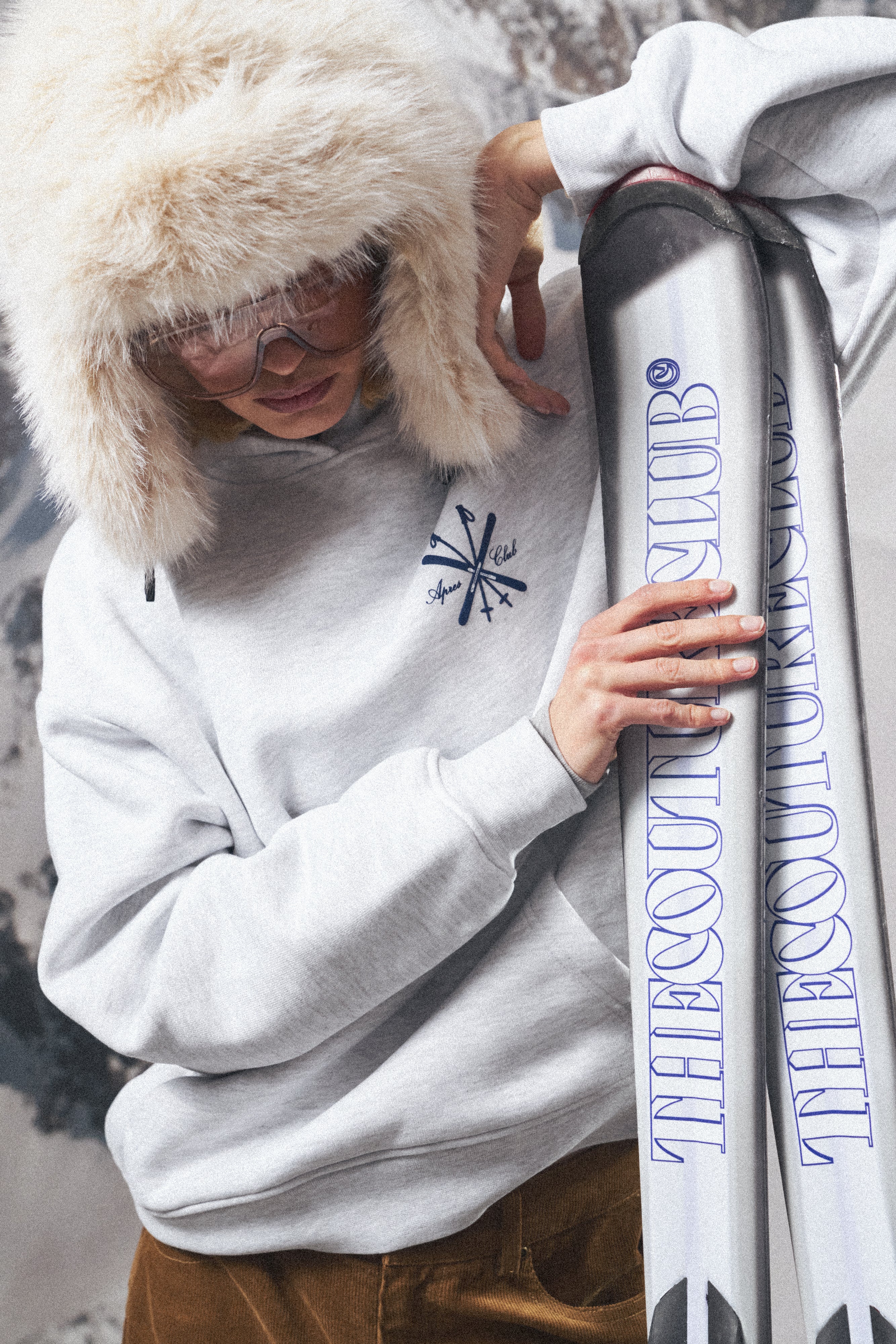 APRES GRAPHIC OVERSIZED HOODIE - GREY MARL - Image 6