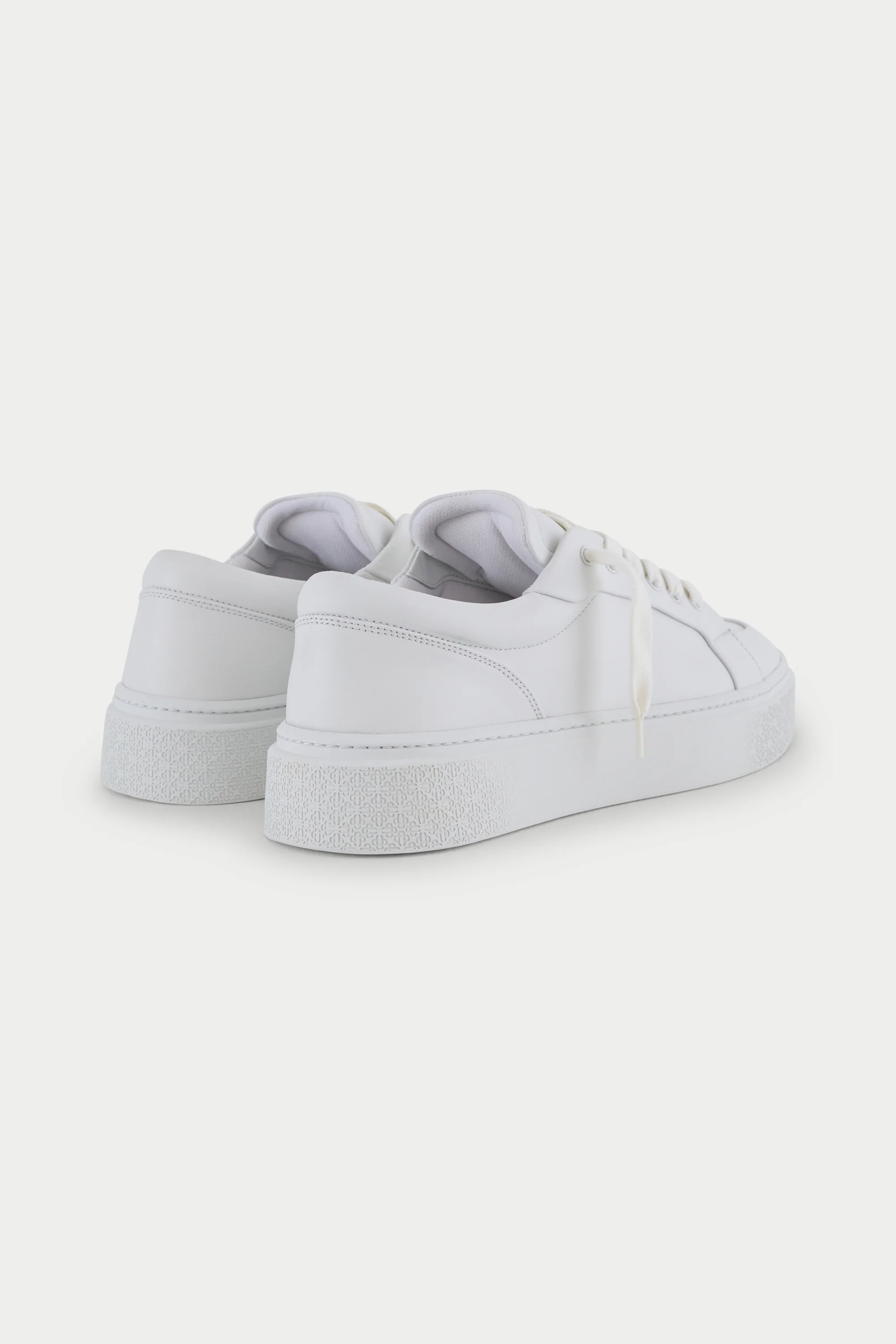 AXIS SNEAKER - CHALK WHITE - Image 4