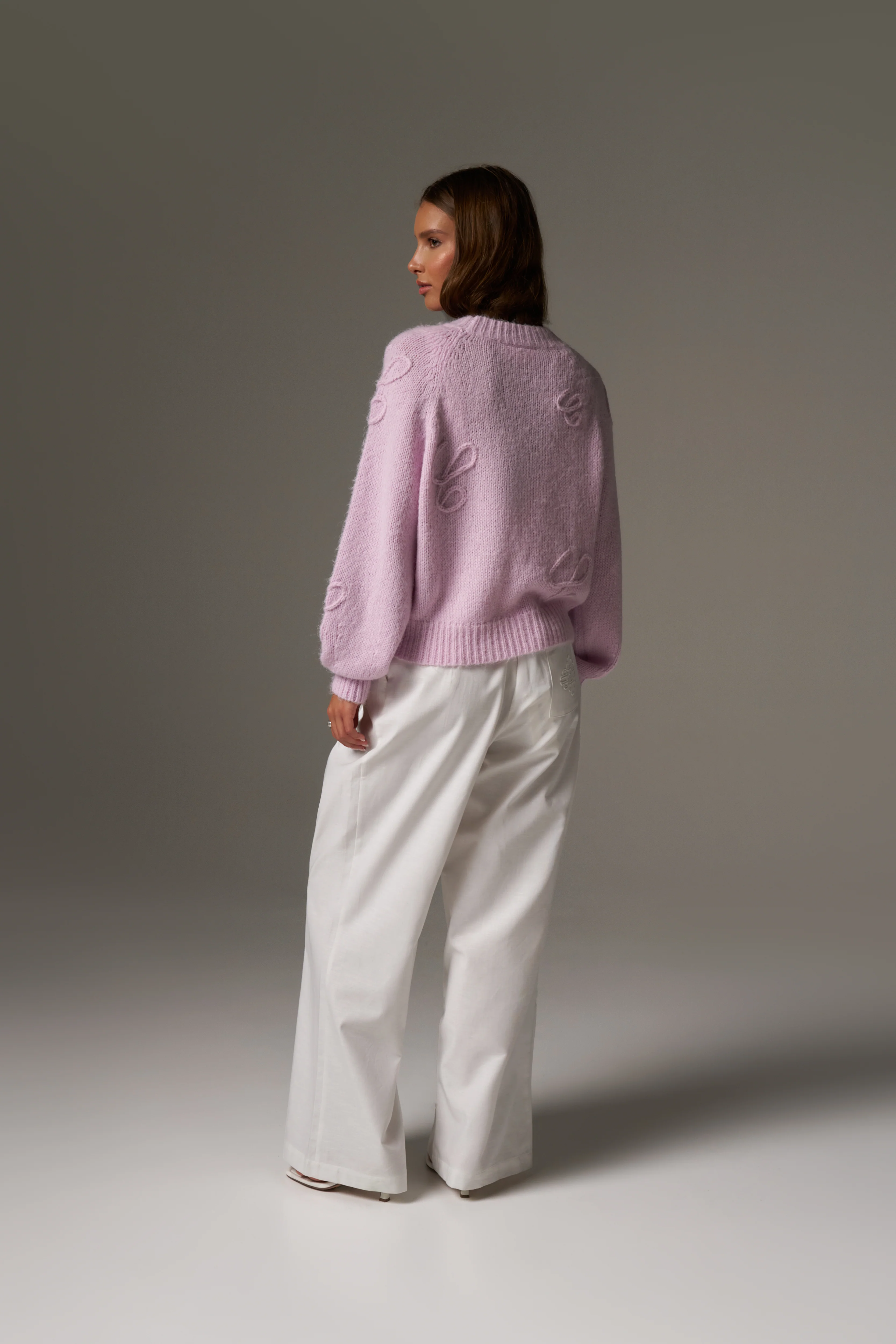 SCRIPT APPLIQUE OVERSIZED JUMPER - PINK - Image 8