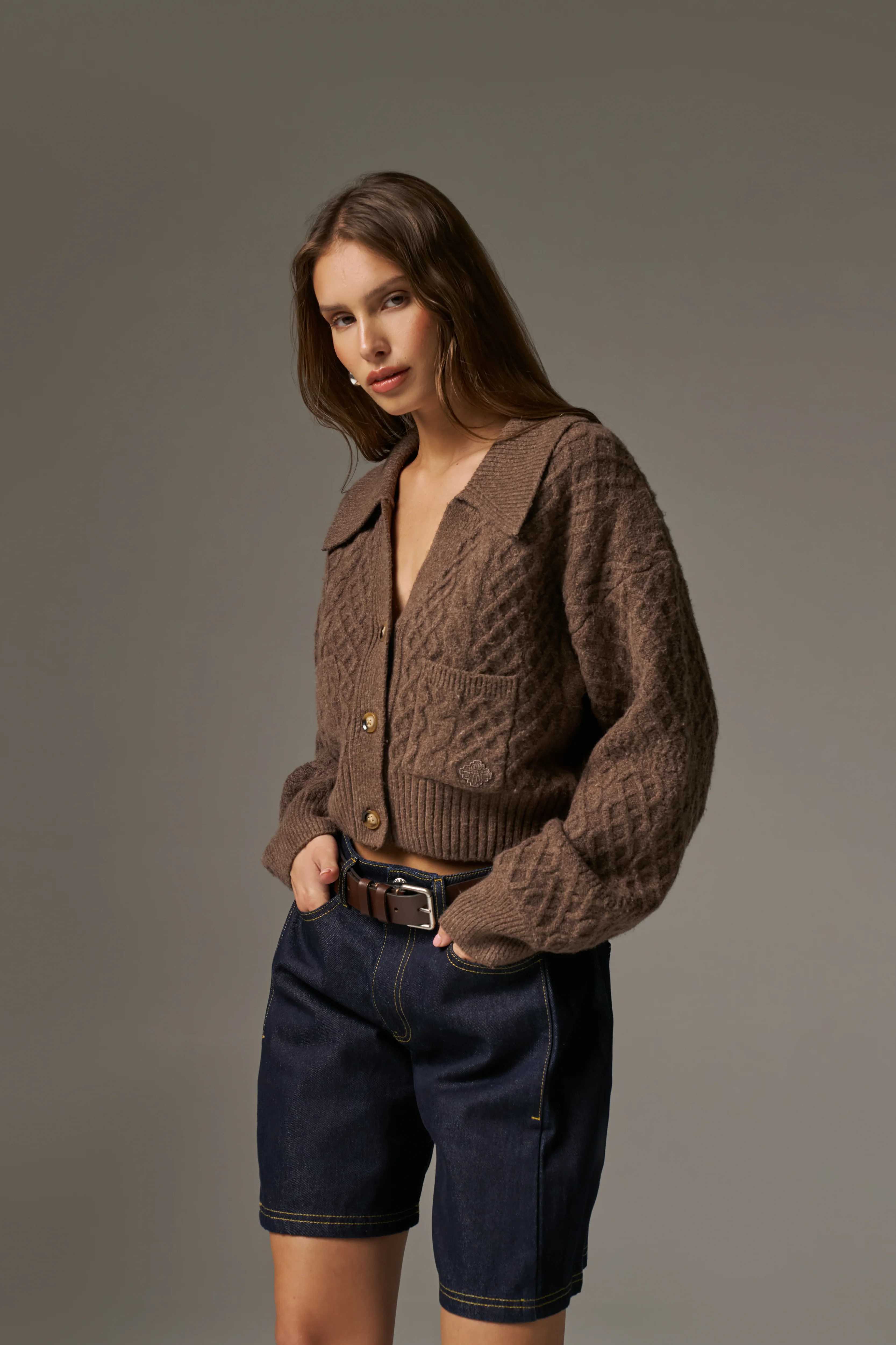 CABLE KNIT CARDIGAN - BROWN - Image 4