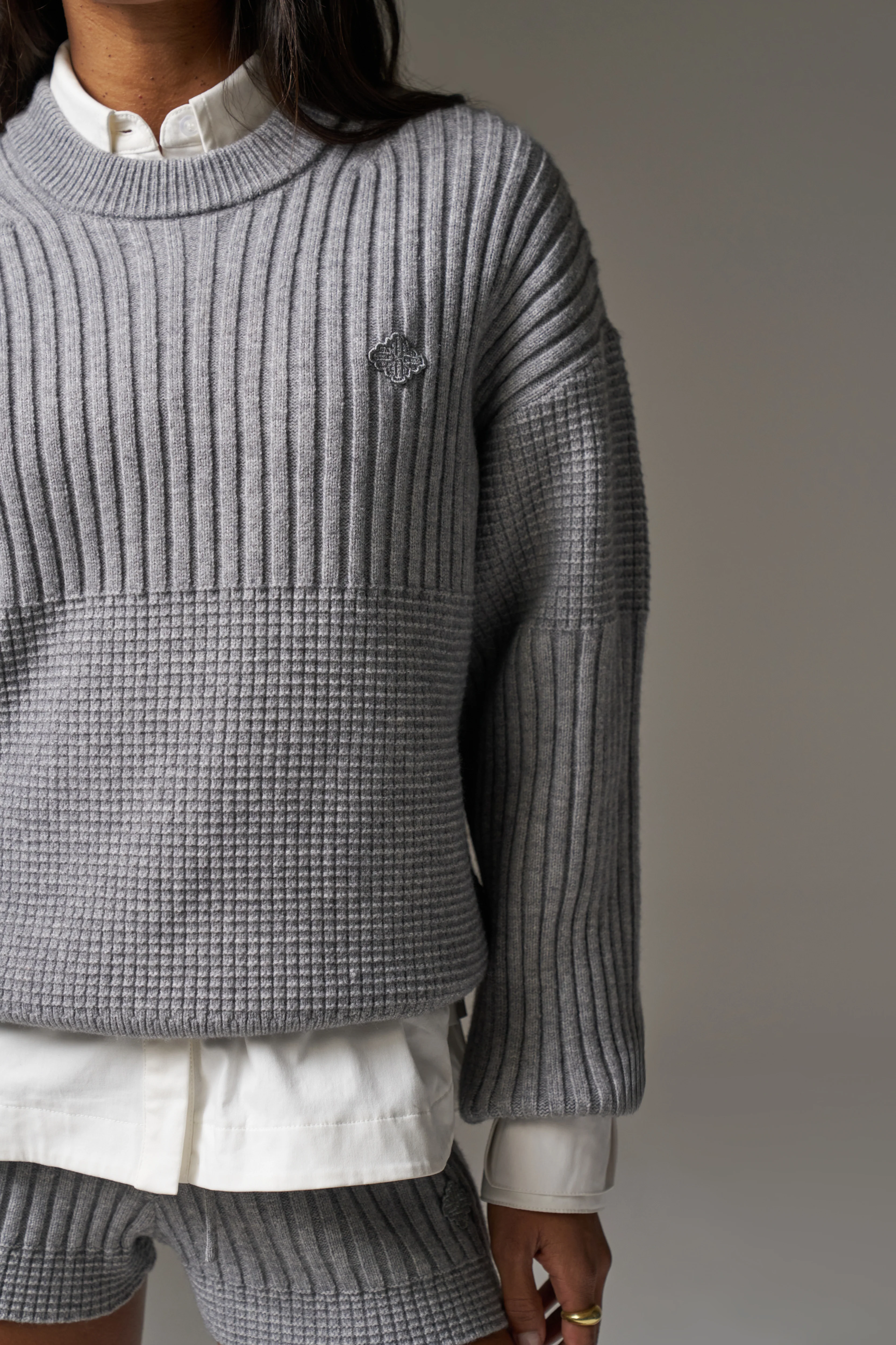 CONTRAST KNIT OVERSIZED CREW - GREY MARL - Image 5