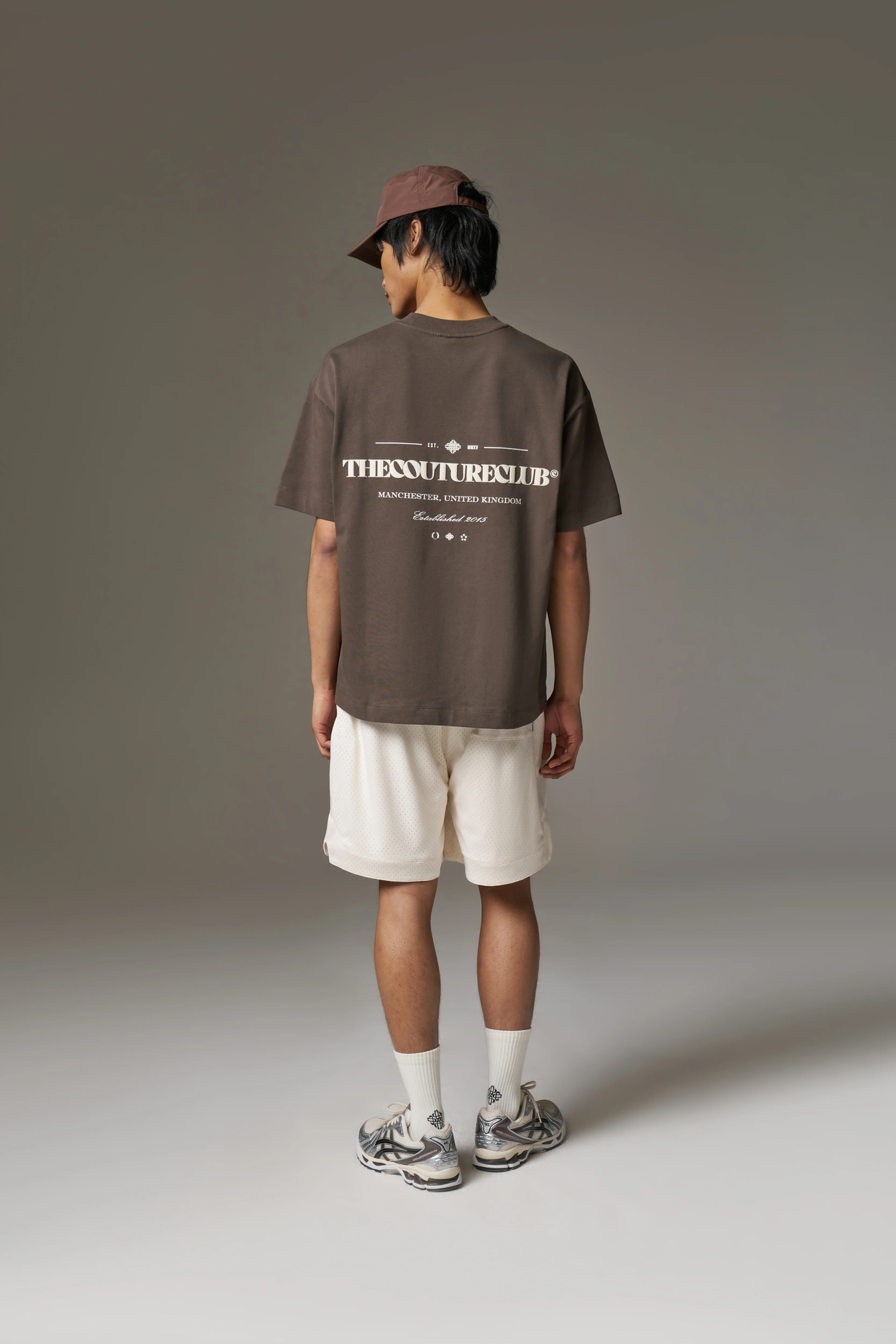 COPYRIGHT MULTI GRAPHIC T-SHIRT - BROWN - Image 6