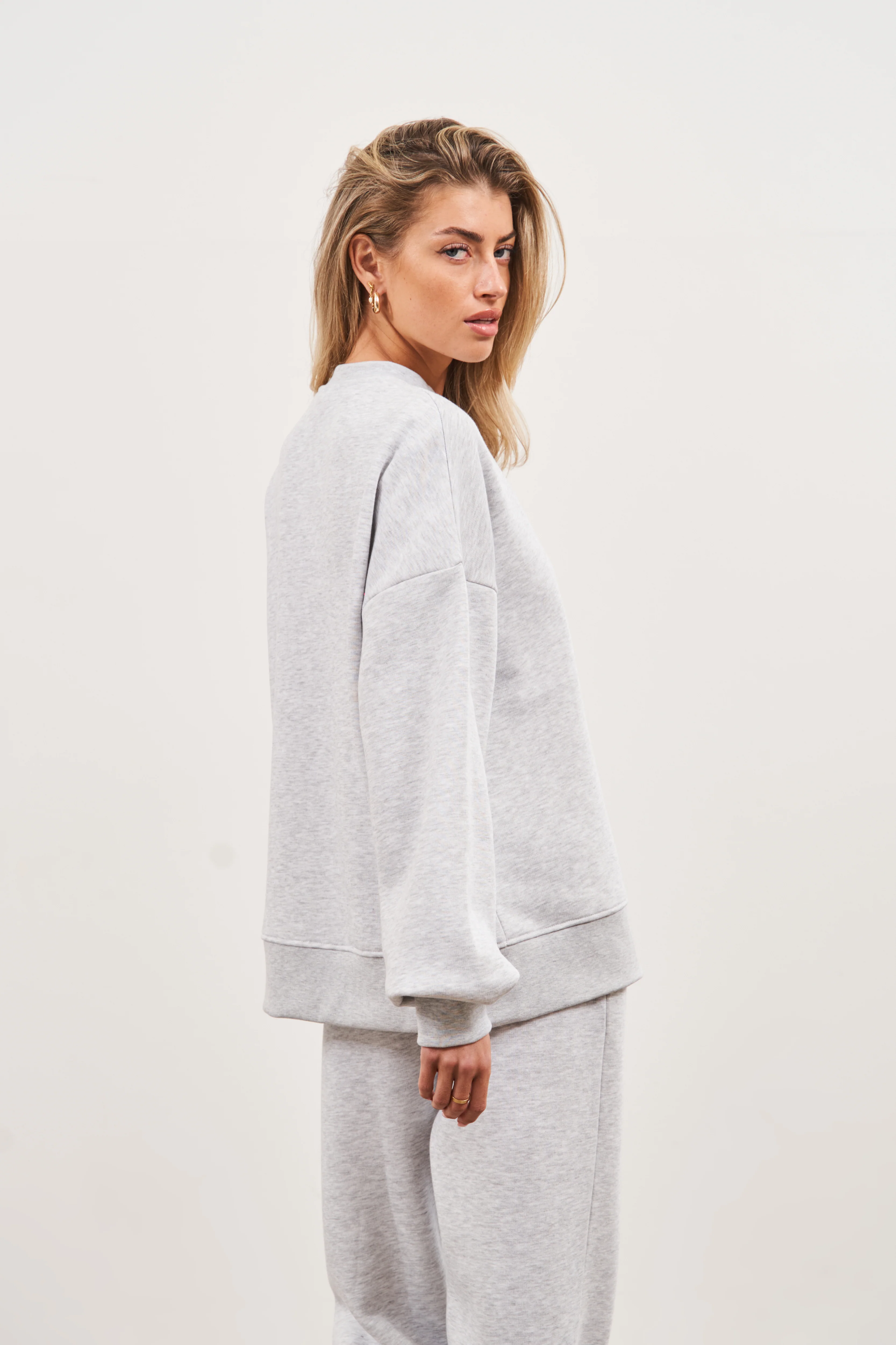 COUTURE SCRIPT PUFF SLEEVE CREW - GREY MARL - Image 7