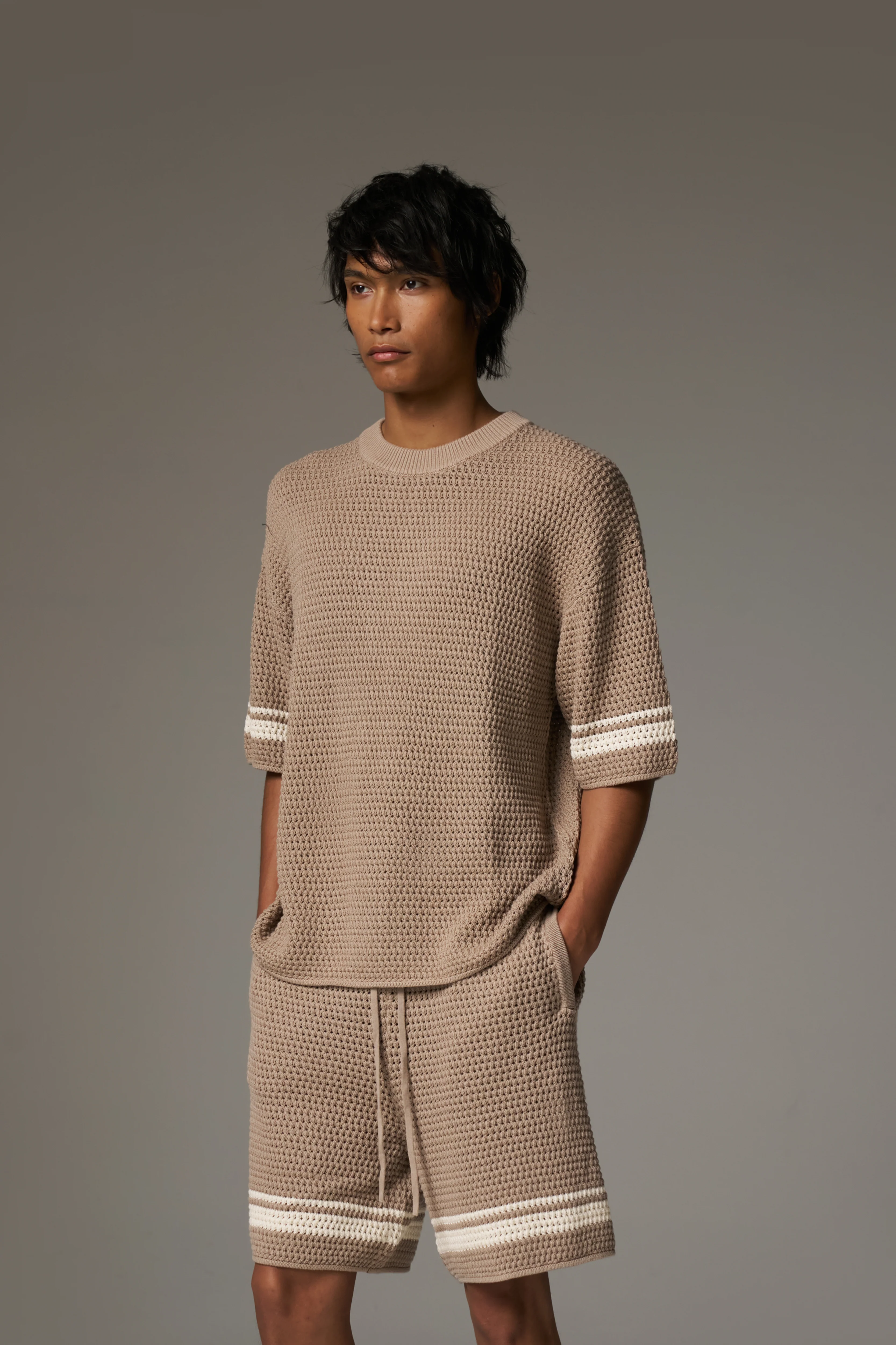 CROCHET KNITTED CONTRAST STRIPE T-SHIRT - BROWN - Image 4
