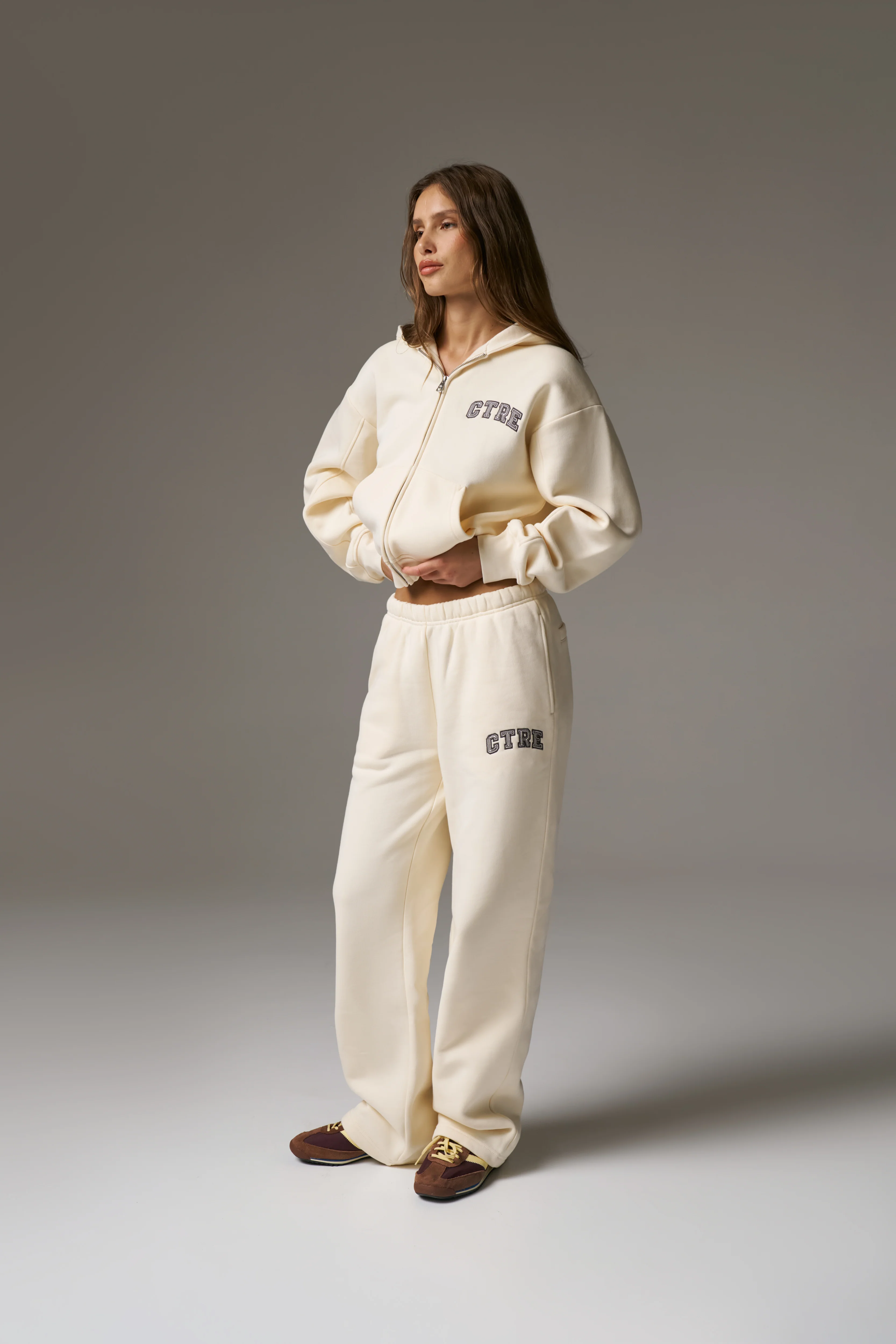 CTRE ZIP THROUGH RELAXED HOODIE - BUTTERMILK - Image 7