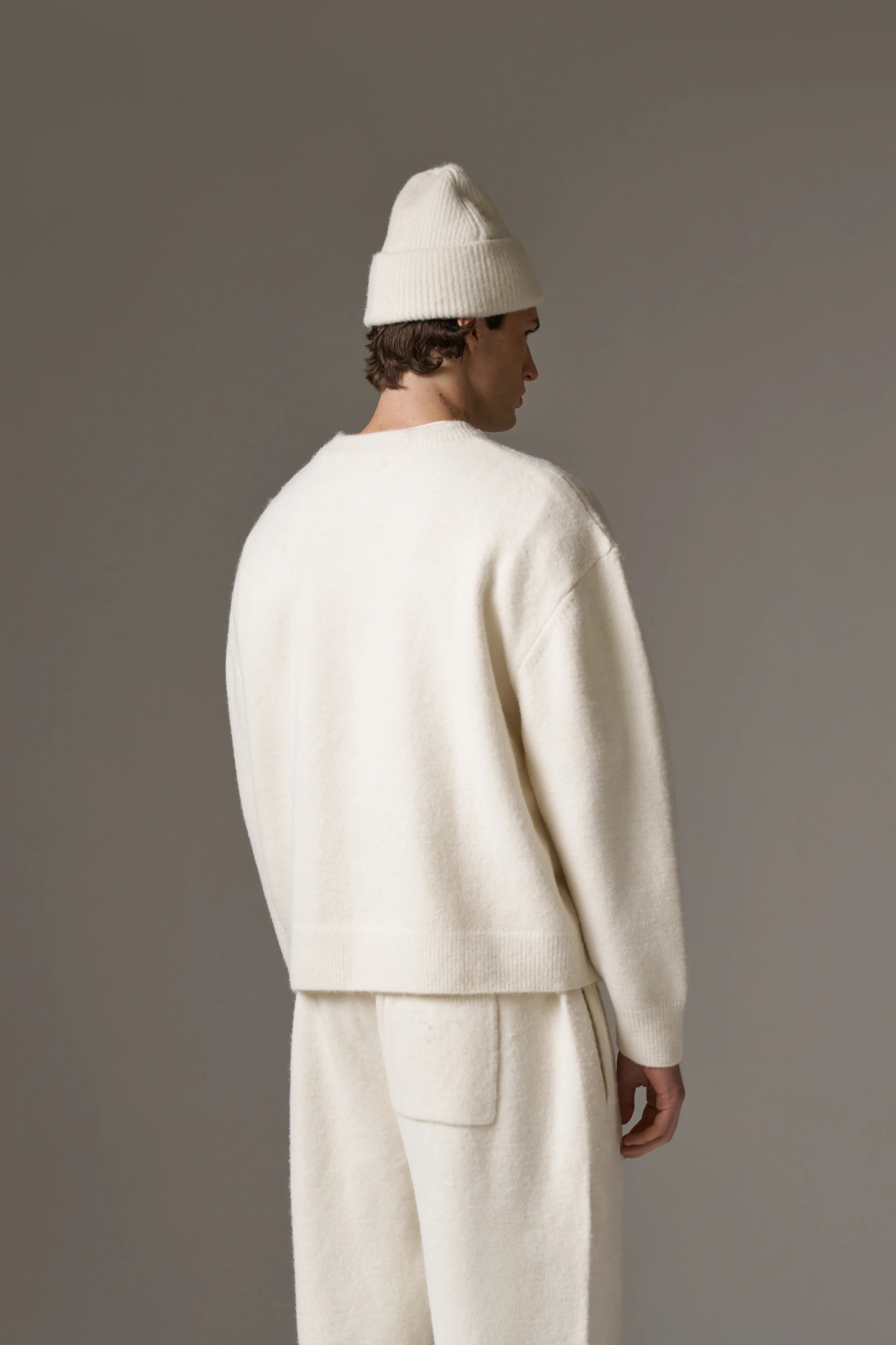 MONOGRAM KNITTED CREW - OFF WHITE - Image 7