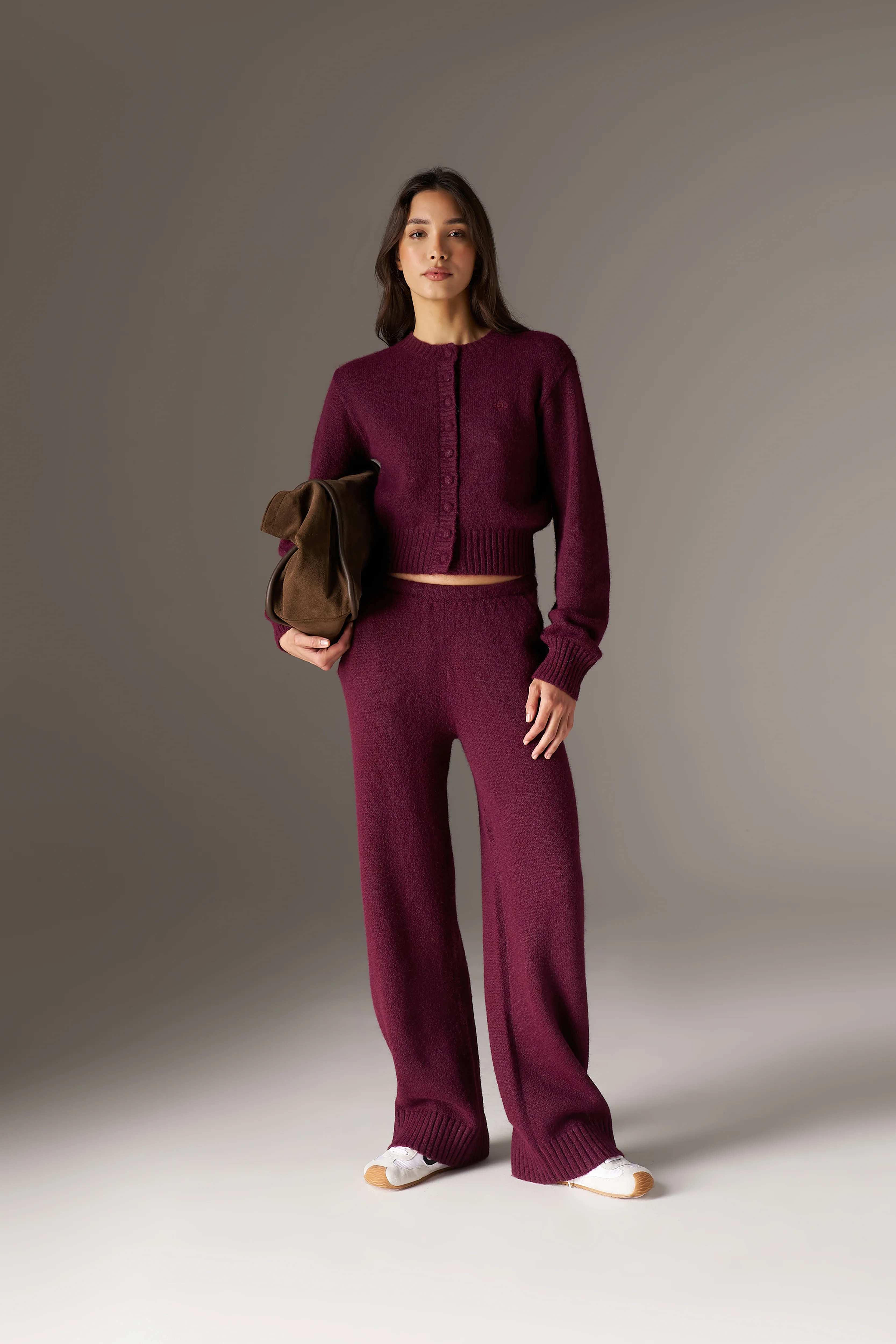 EMBLEM EMBROIDERED KNIT JOGGERS - PLUM - Image 3
