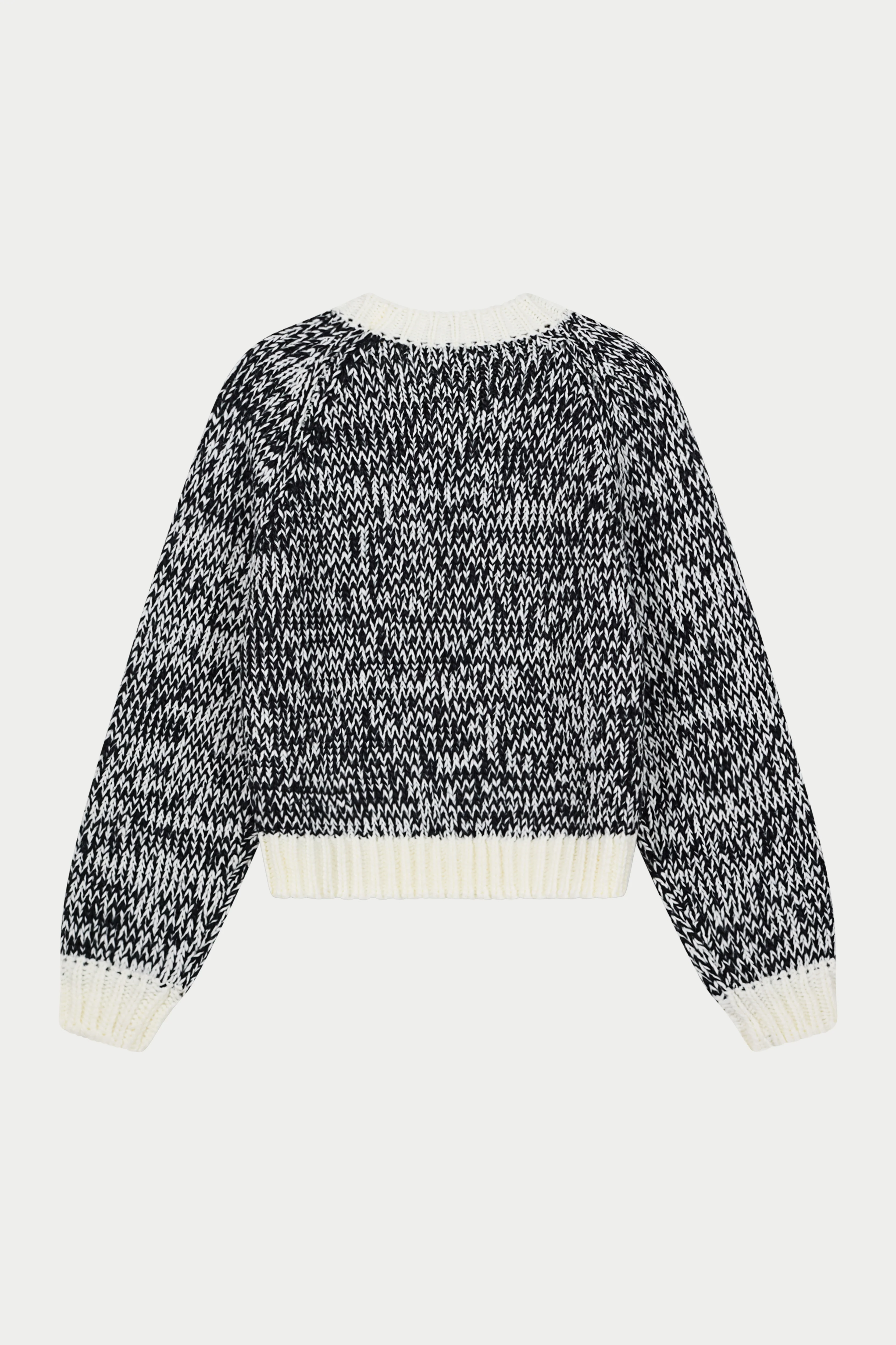 EMBLEM MIXED YARN OVERSIZED KNIT JUMPER - BLACK - Image 5