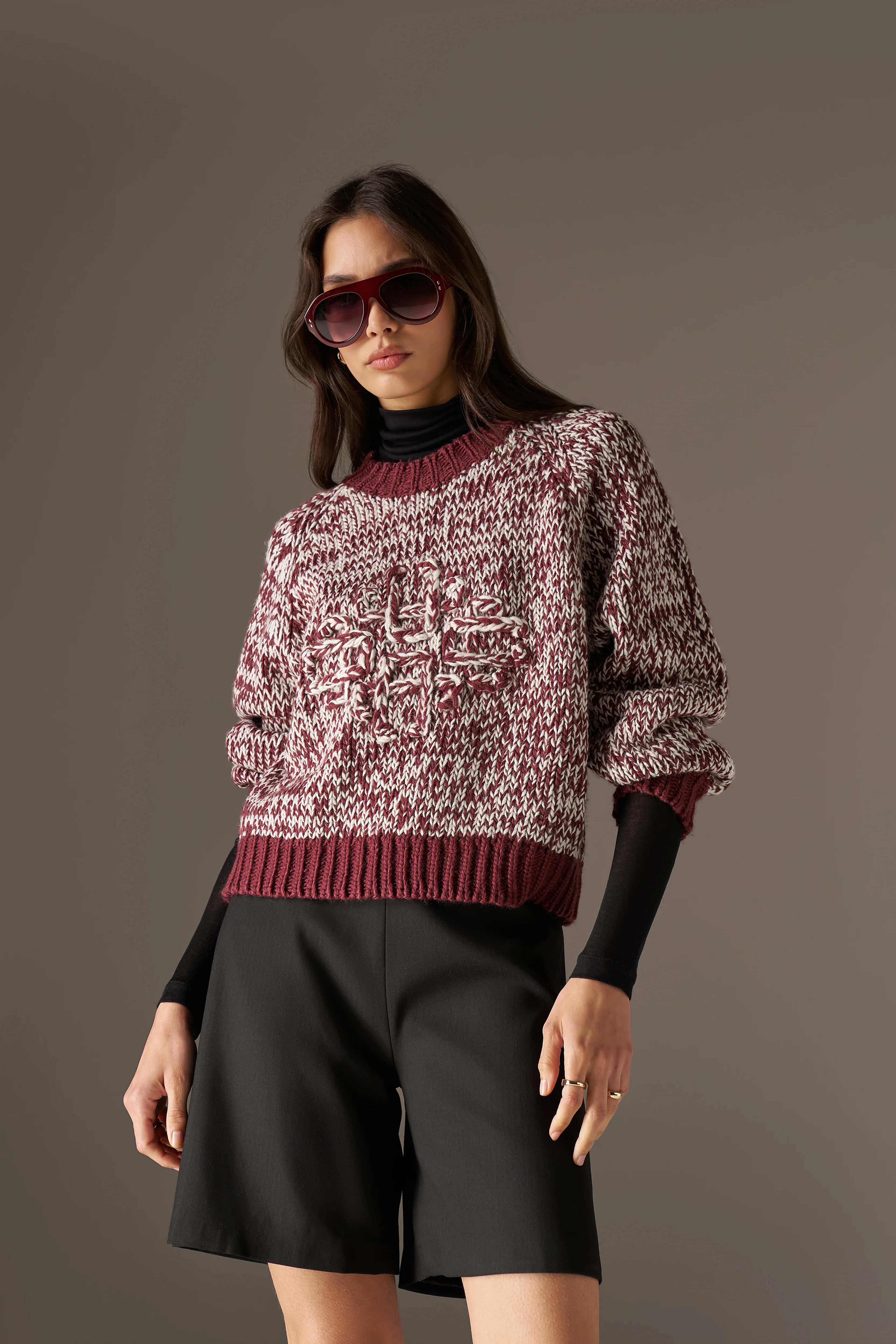 EMBLEM MIXED YARN OVERSIZED KNIT JUMPER - BURGUNDY - Image 2