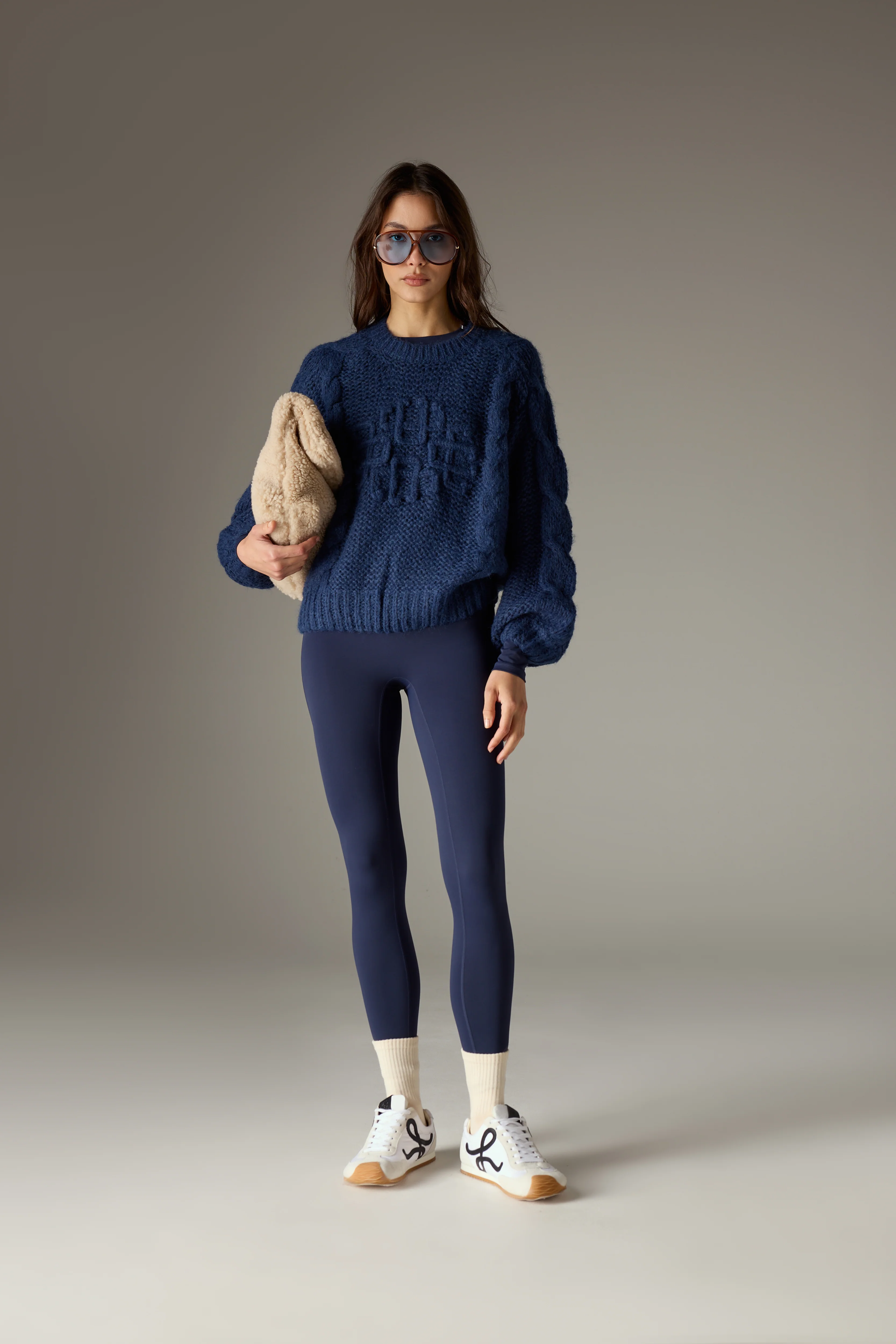 EMBLEM PLAITED OVERSIZED KNIT JUMPER - NAVY - Image 3
