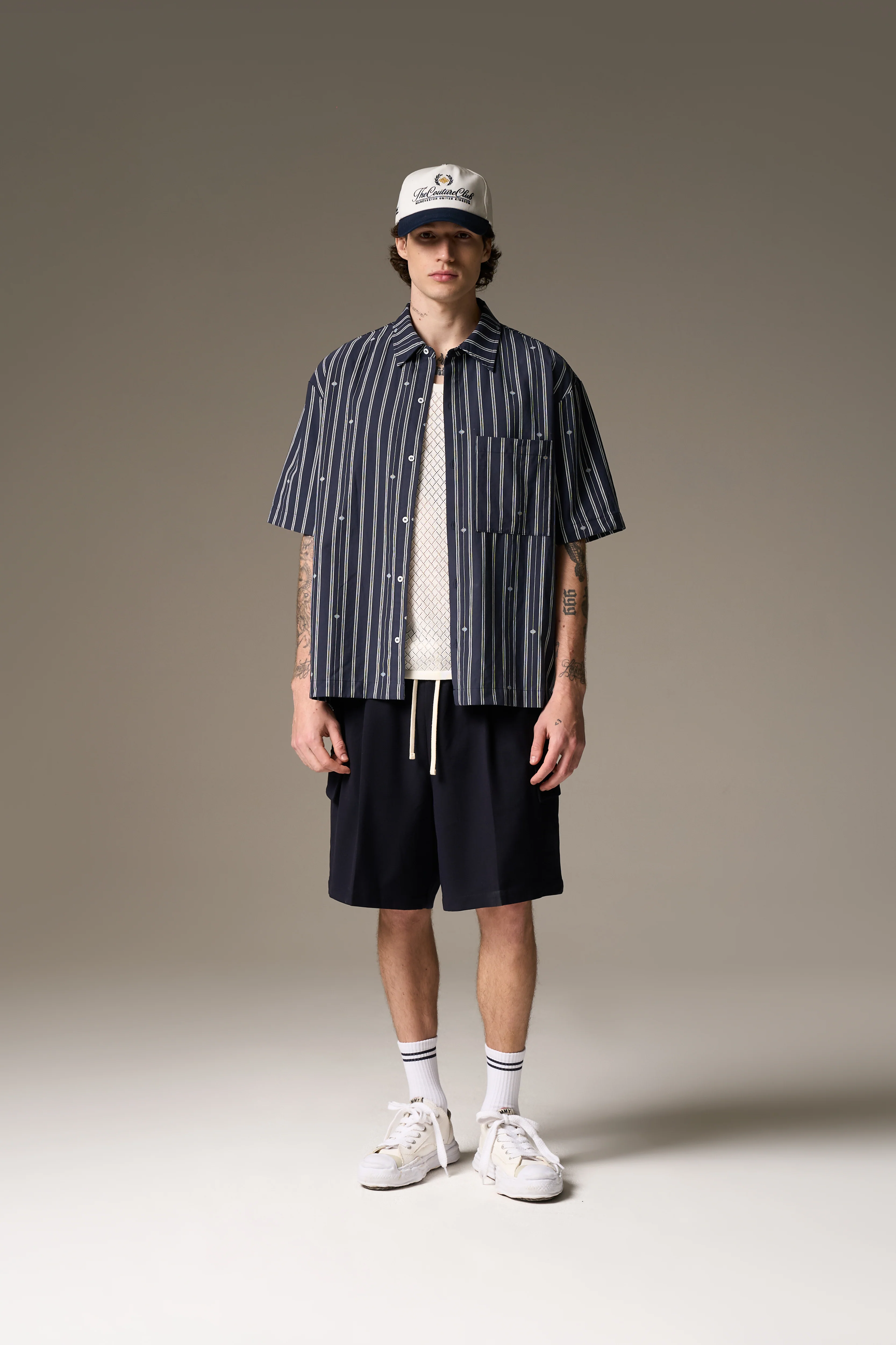 EMBLEM STRIPE SHIRT - NAVY - Image 11