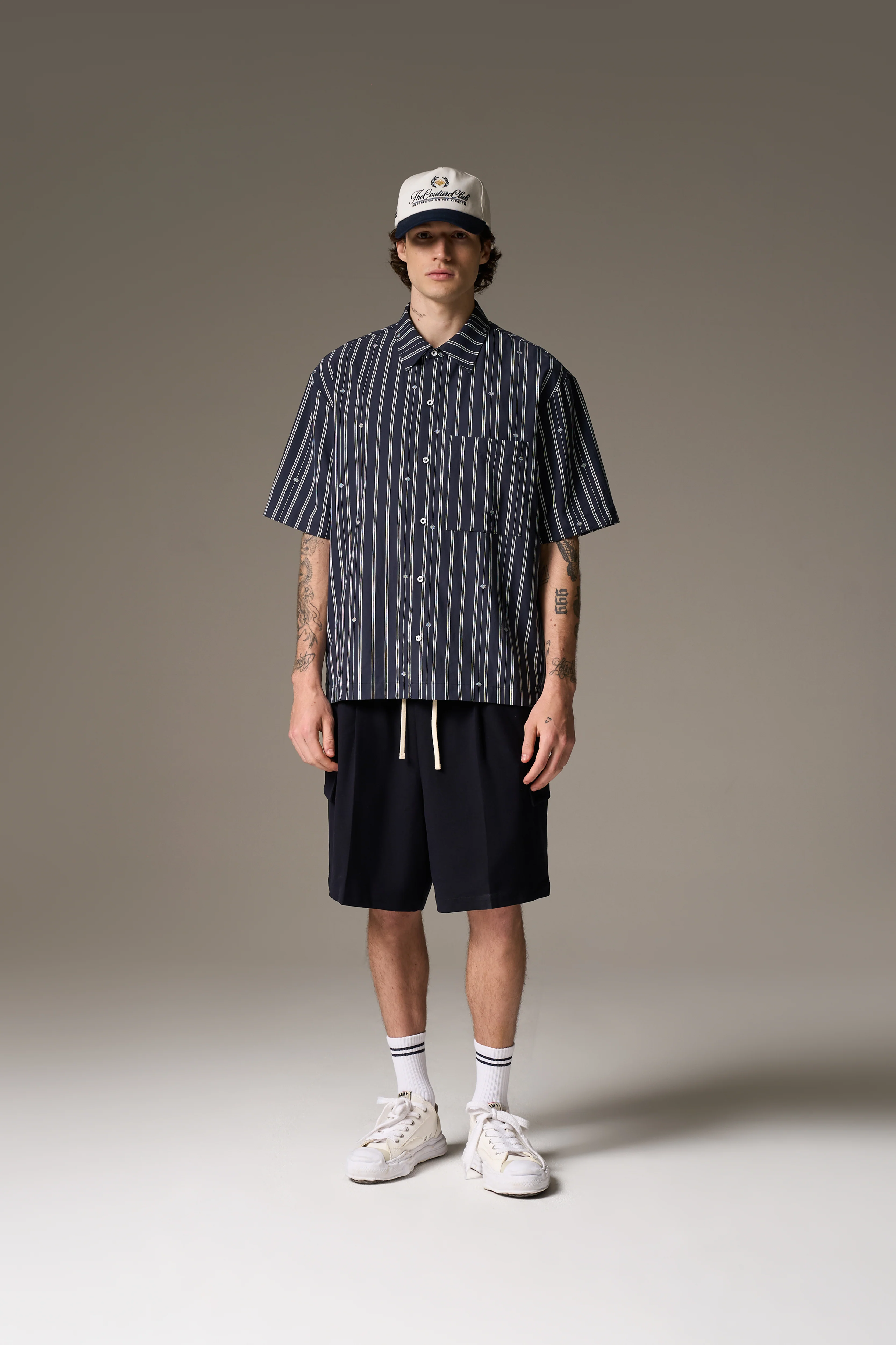 EMBLEM STRIPE SHIRT - NAVY - Image 12