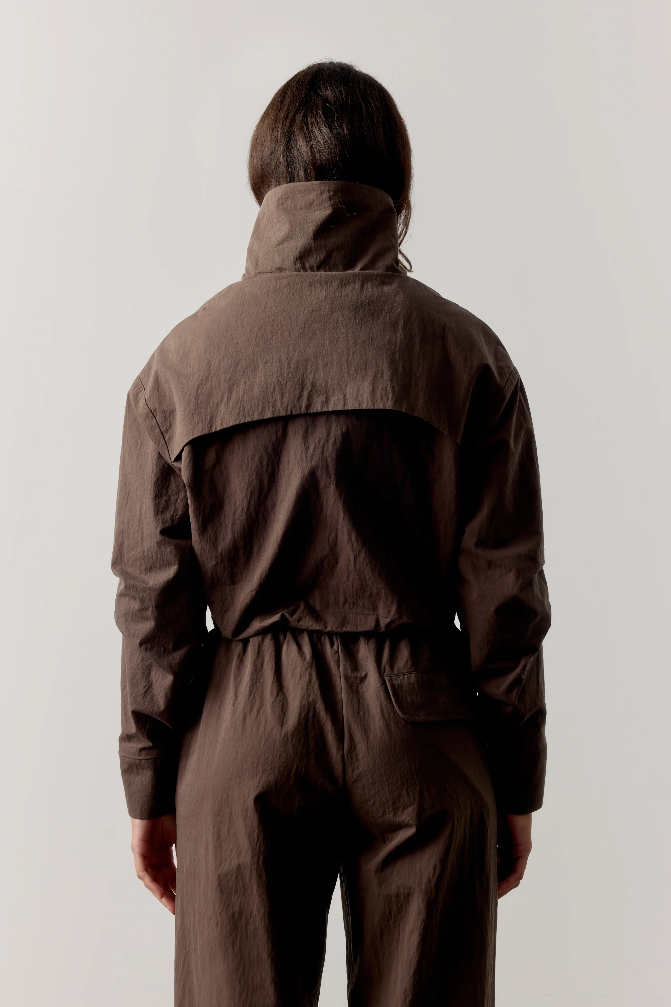 FUNNEL NECK SHELL JACKET - BROWN - Image 6