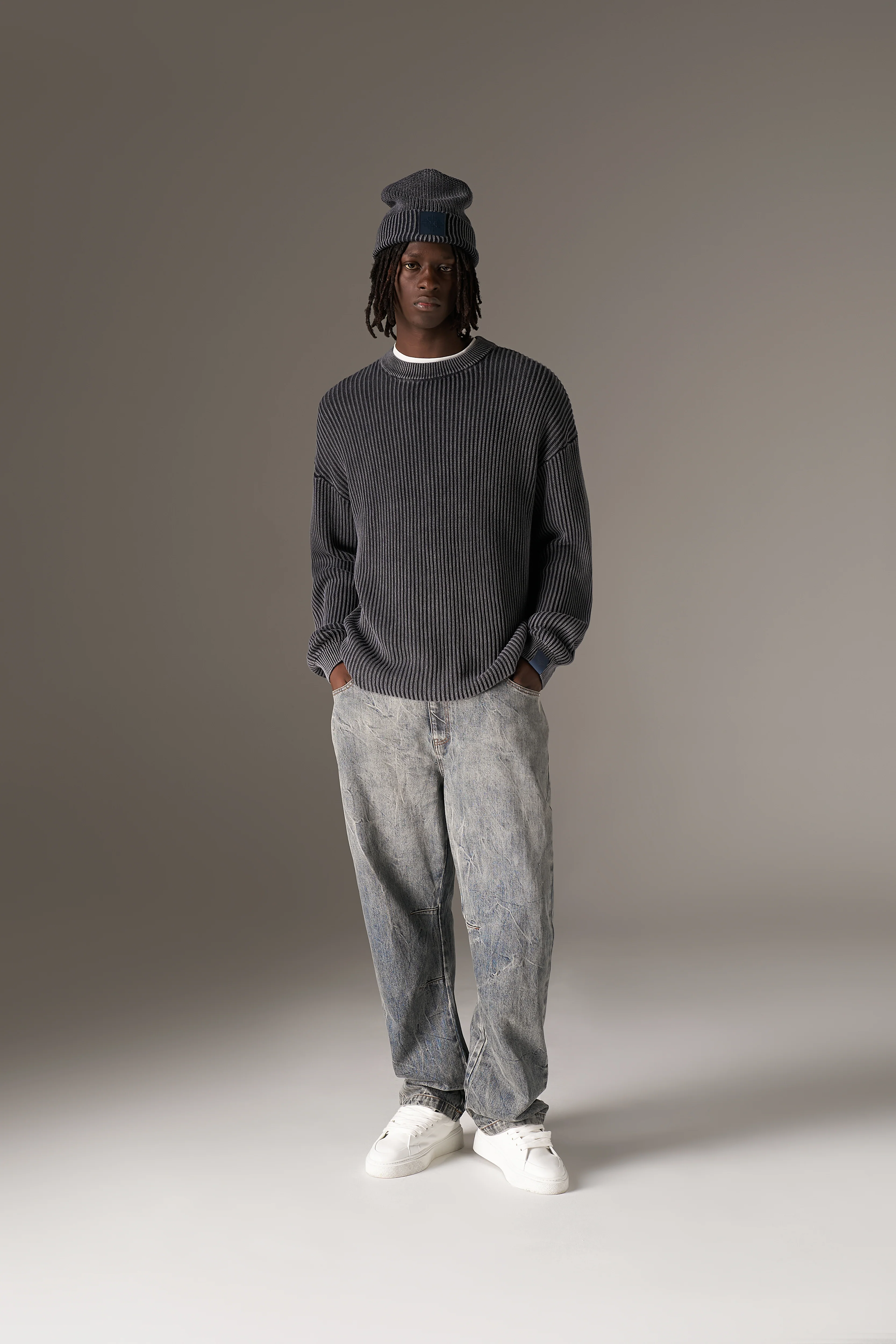 HEAVY WASHED RIBBED KNIT CREW - PETROL - Image 3