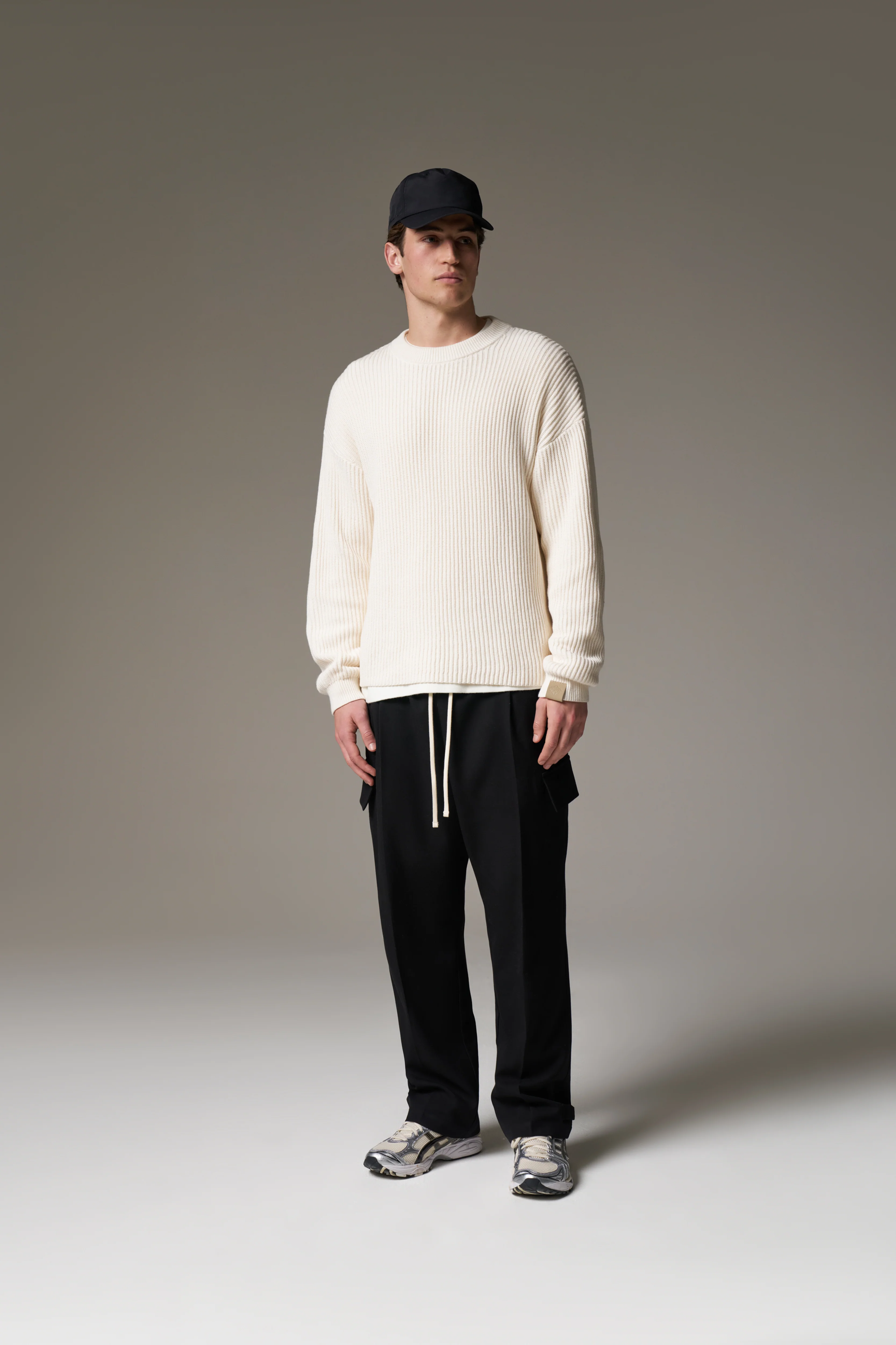 HEAVY WASHED RIBBED KNIT CREW - STONE - Image 10