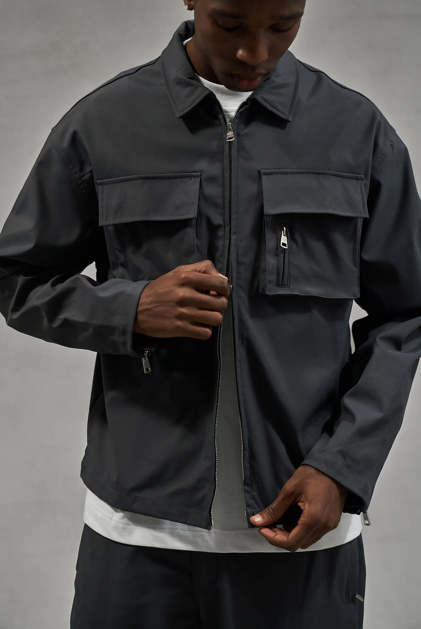 TECHNICAL LONG SLEEVE SHIRT - GREY - Image 4
