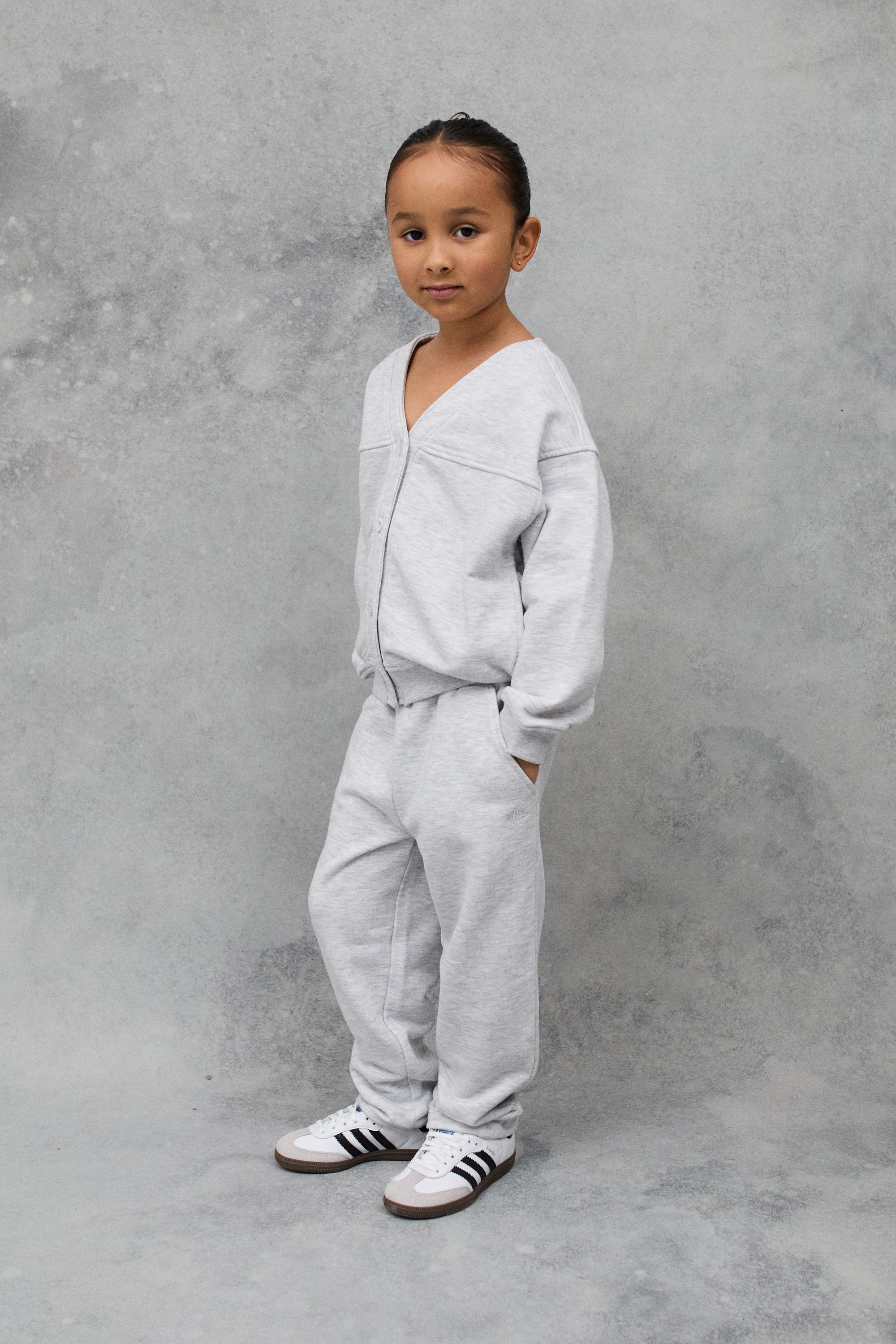 JNR RELAXED STRAIGHT LEG JOGGERS - GREY MARL - Image 2