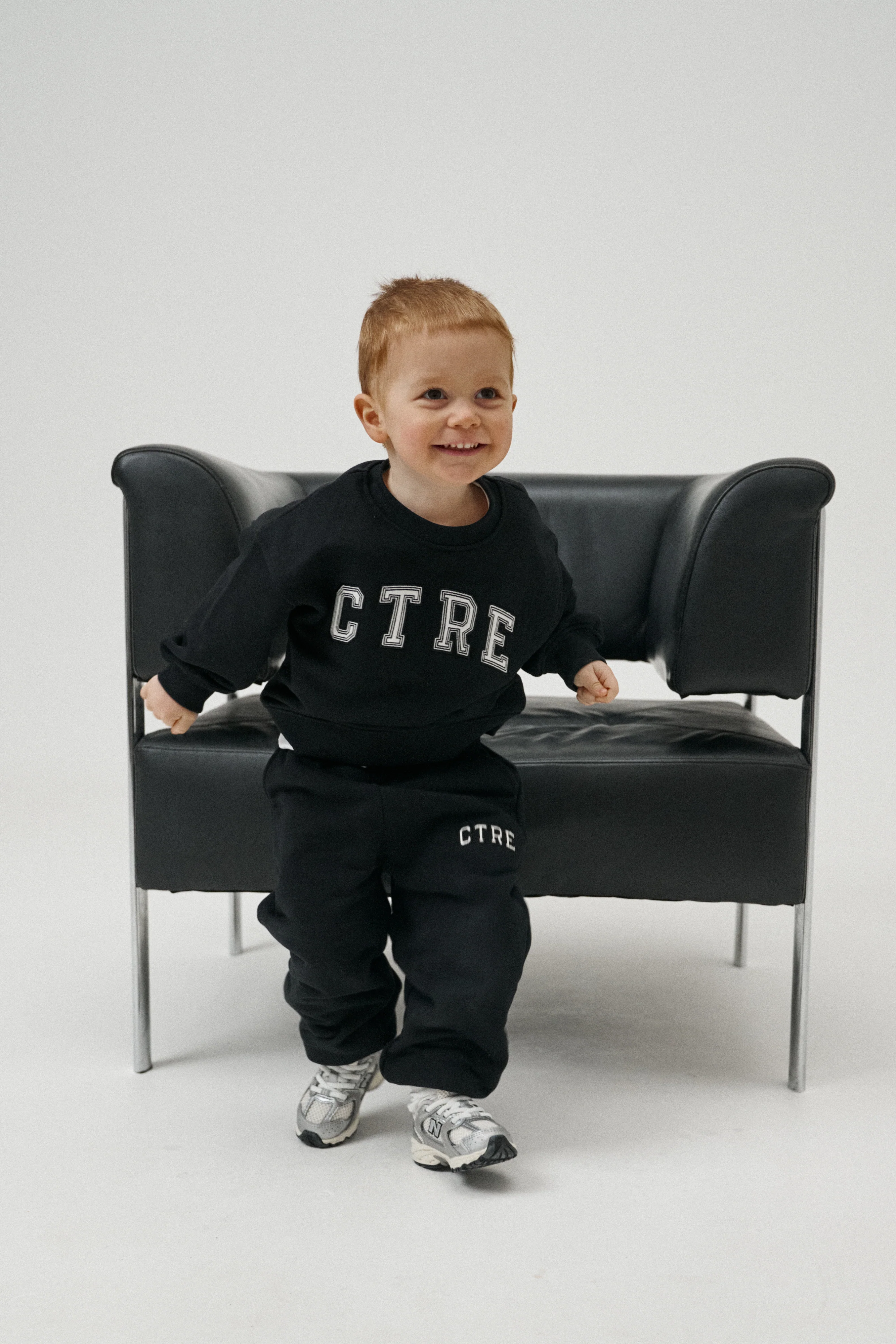 JUNIOR CTRE JOGGERS - BLACK