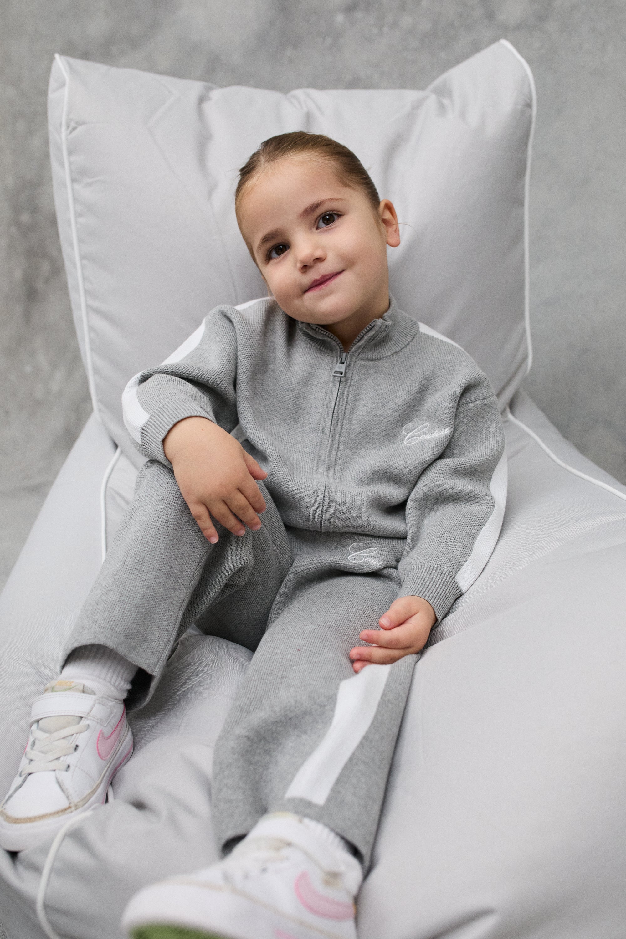 KIDS SIDE STRIPE KNITTED ZIP THROUGH - GREY MARL - Image 5