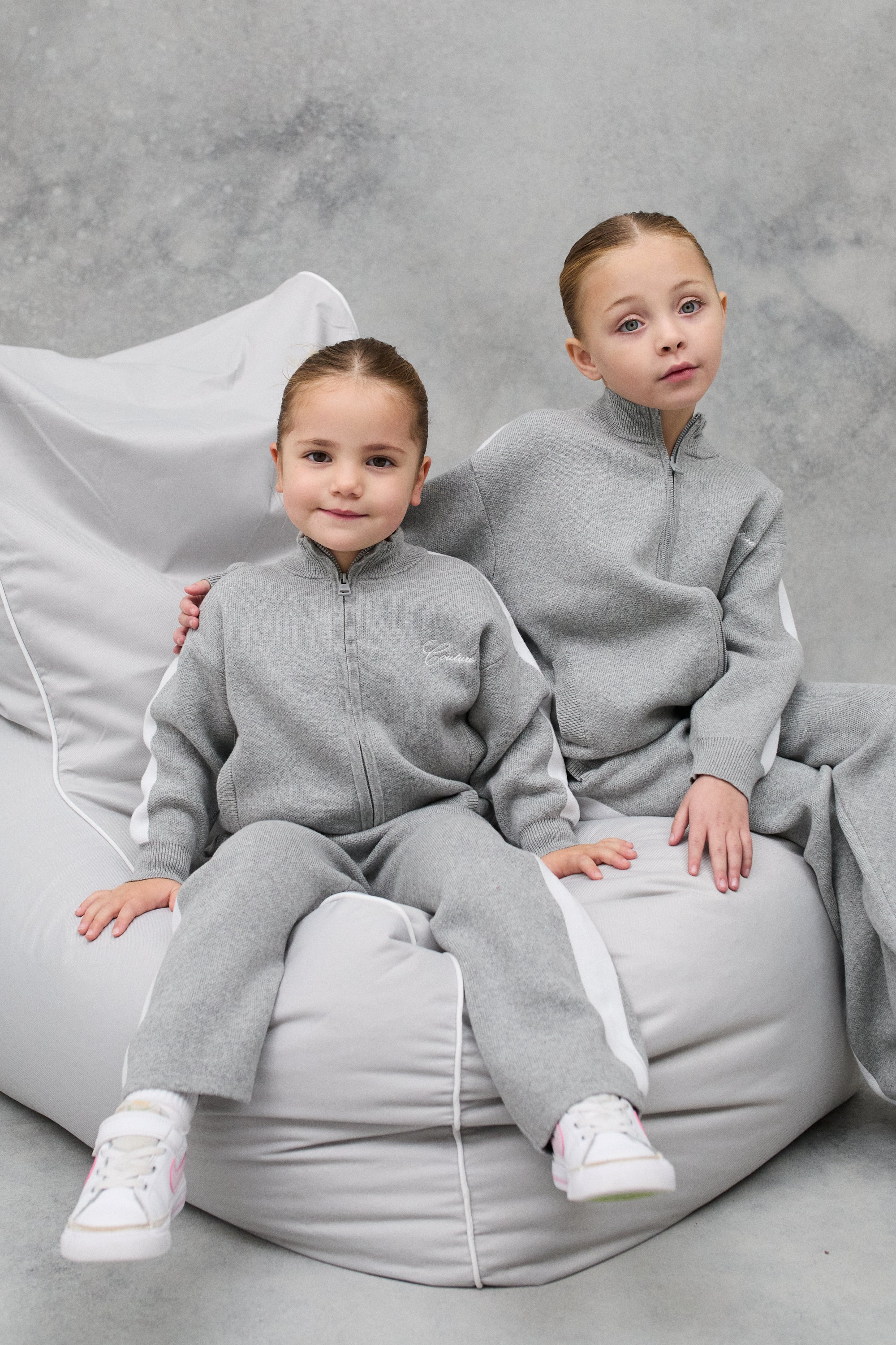 KIDS SIDE STRIPE KNITTED ZIP THROUGH - GREY MARL - Image 6