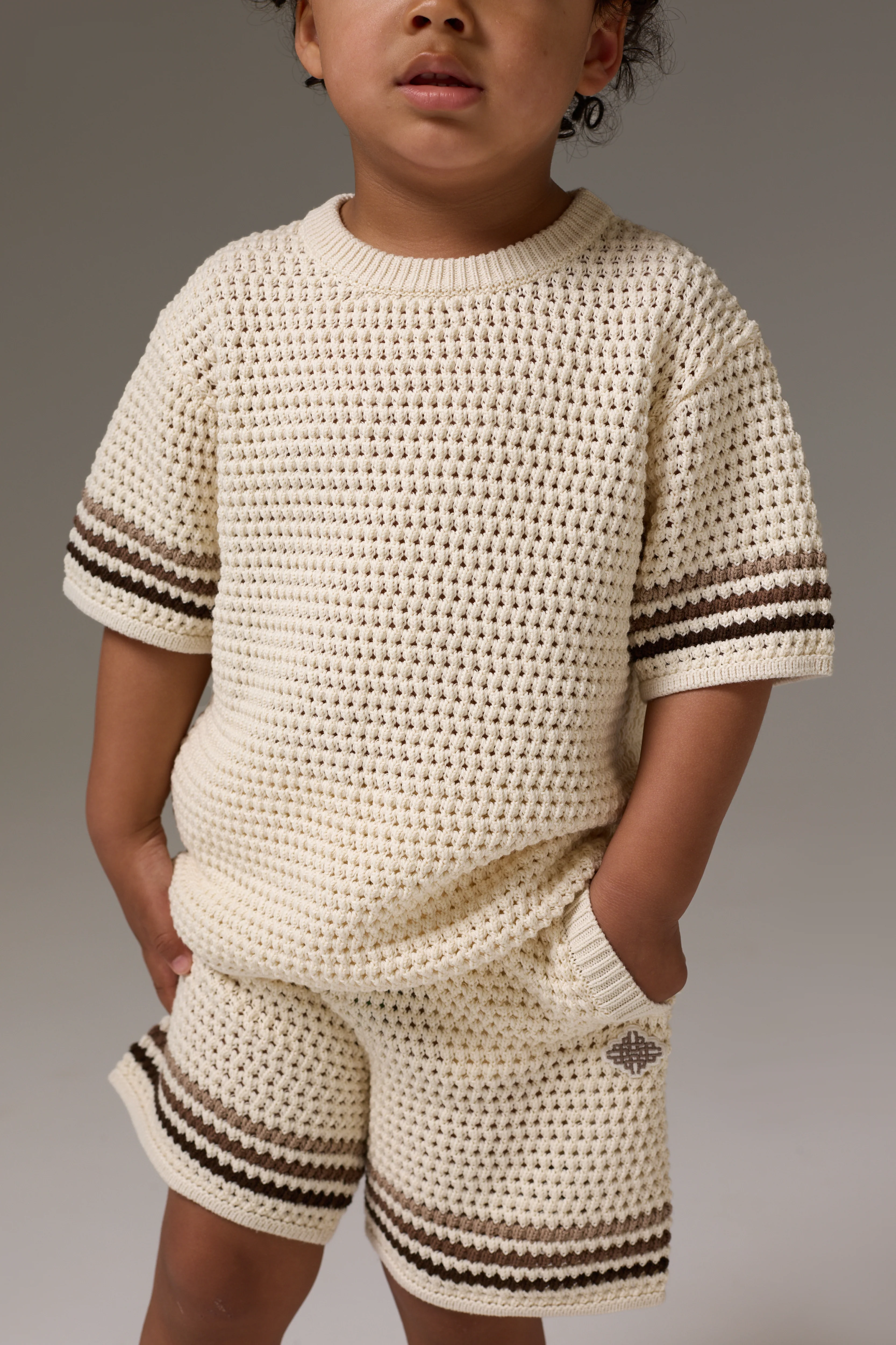 KIDS STRIPE CROCHET KNIT SHORTS - OFF WHITE - Image 5