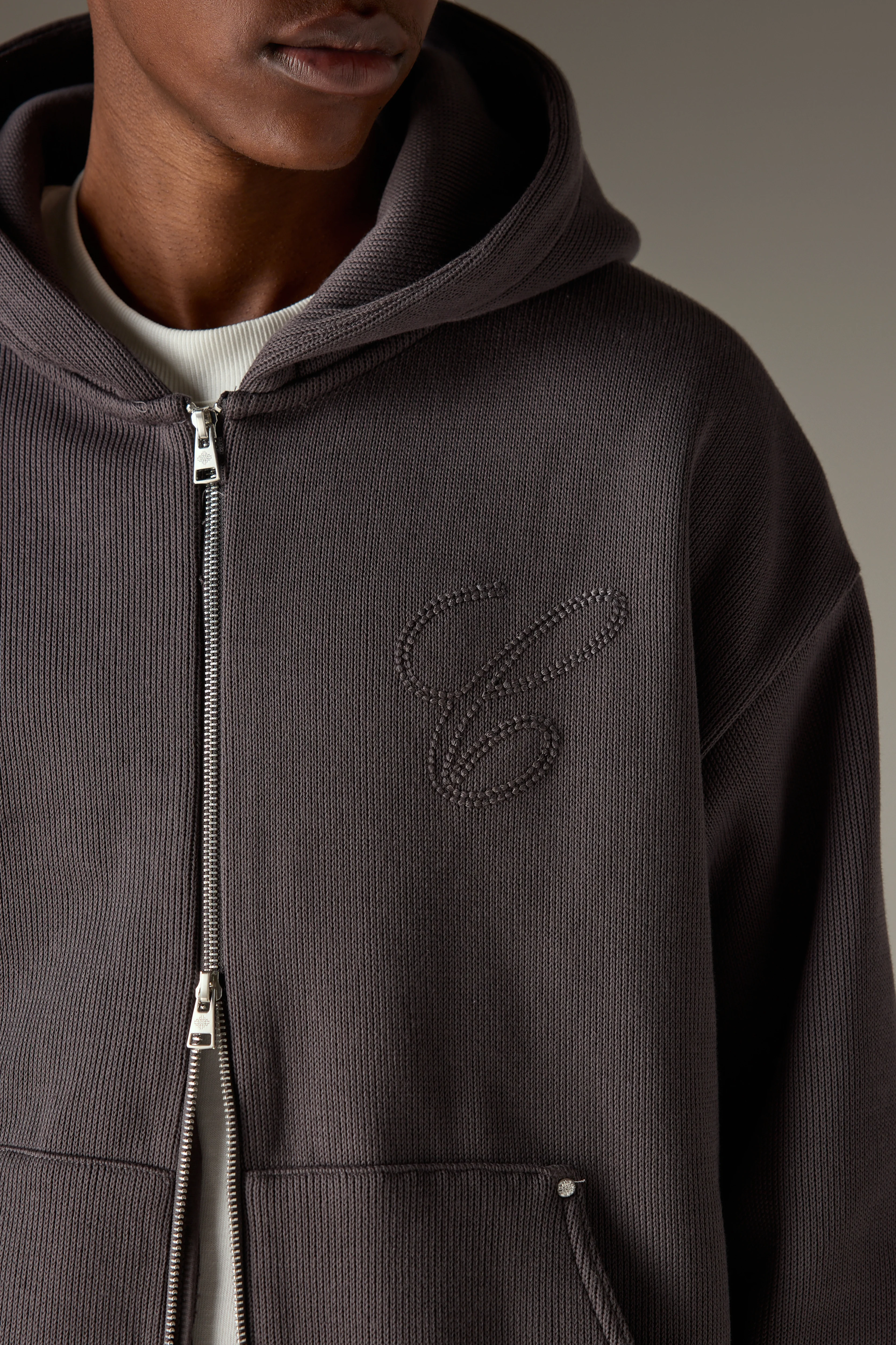 KNIT CONTRAST BINDING ZIP THROUGH HOODIE - CHARCOAL - Image 4