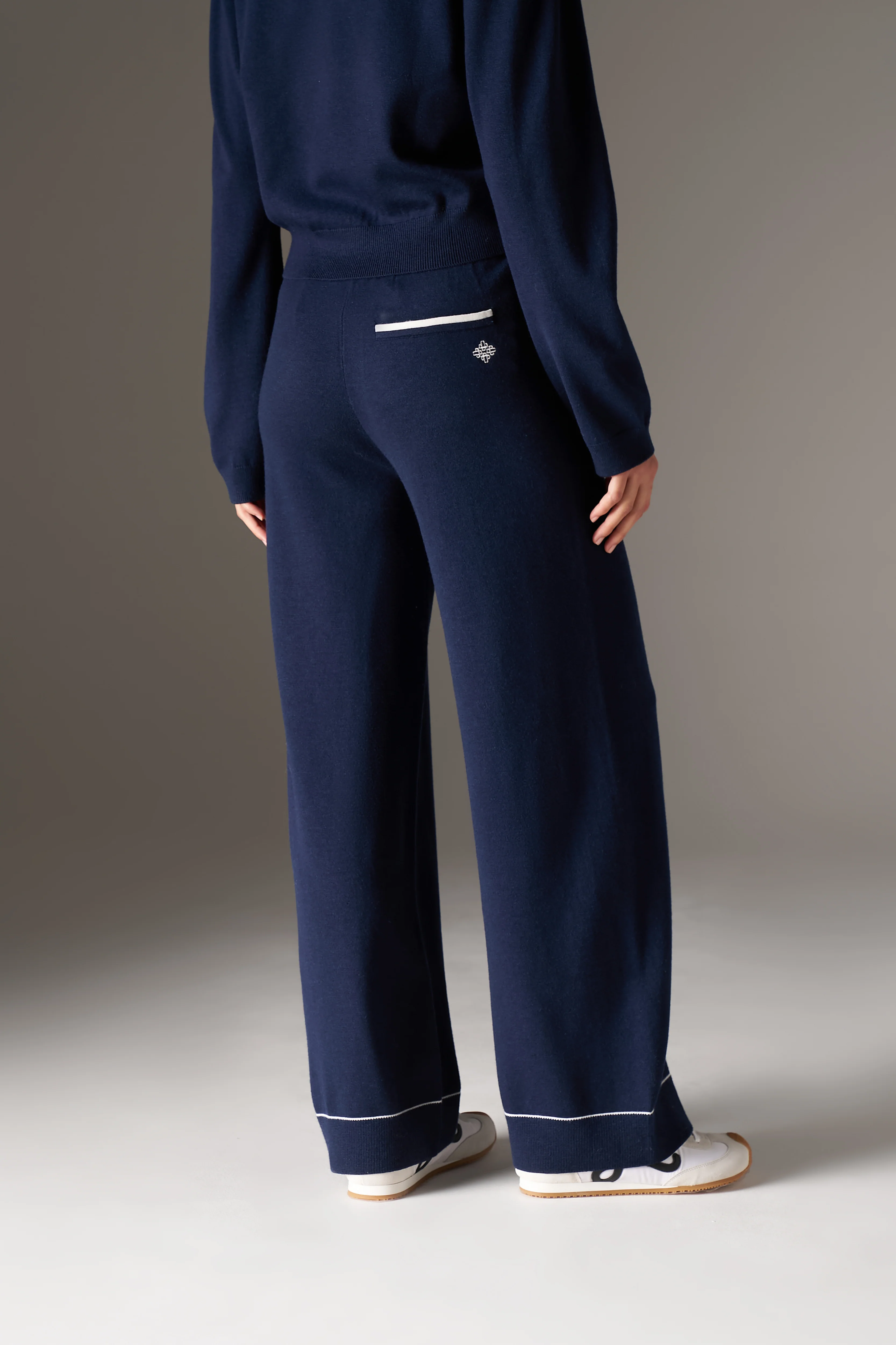 KNITTED PANEL TROUSERS - NAVY - Image 5