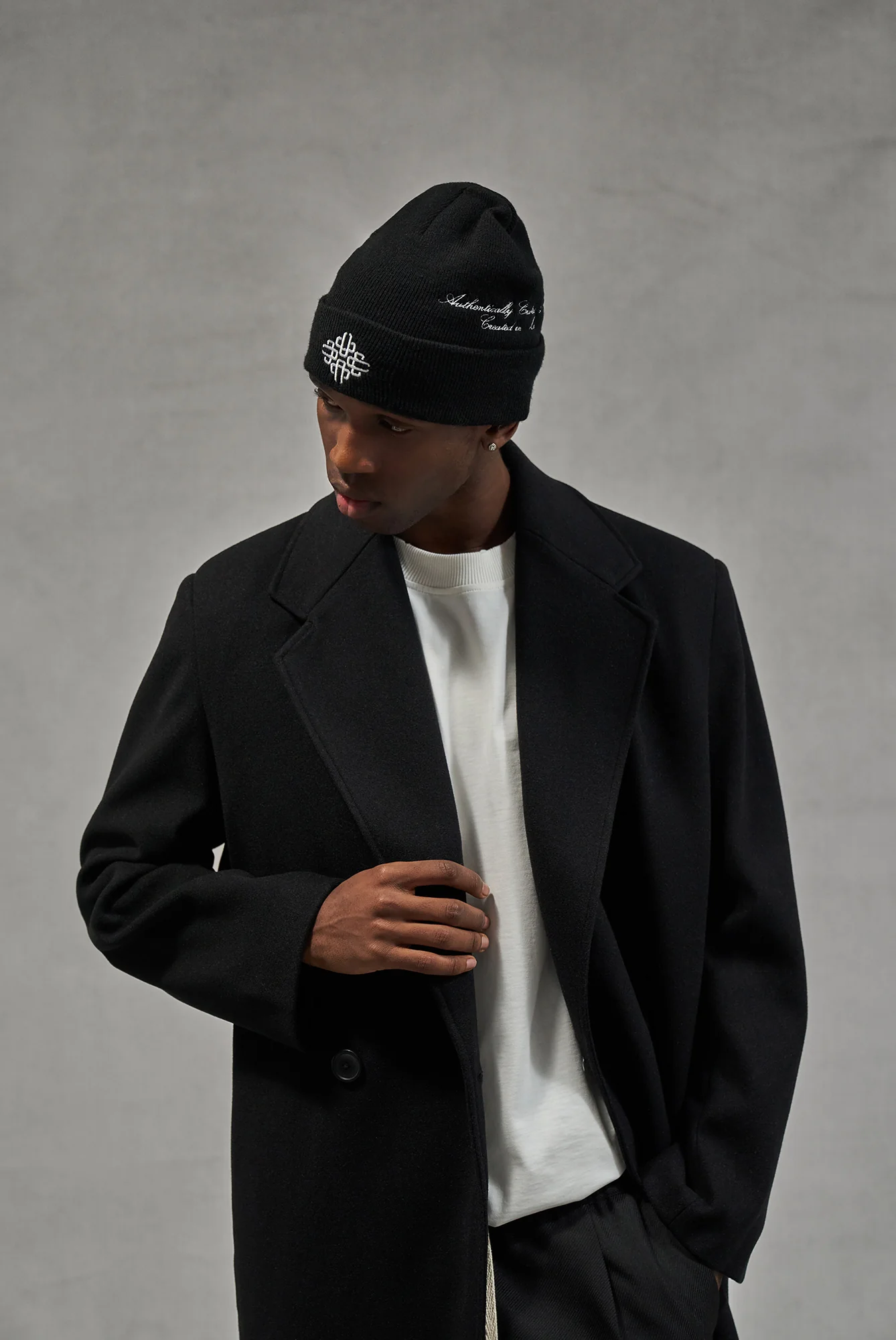 LONGLINE OVERCOAT - BLACK - Image 6