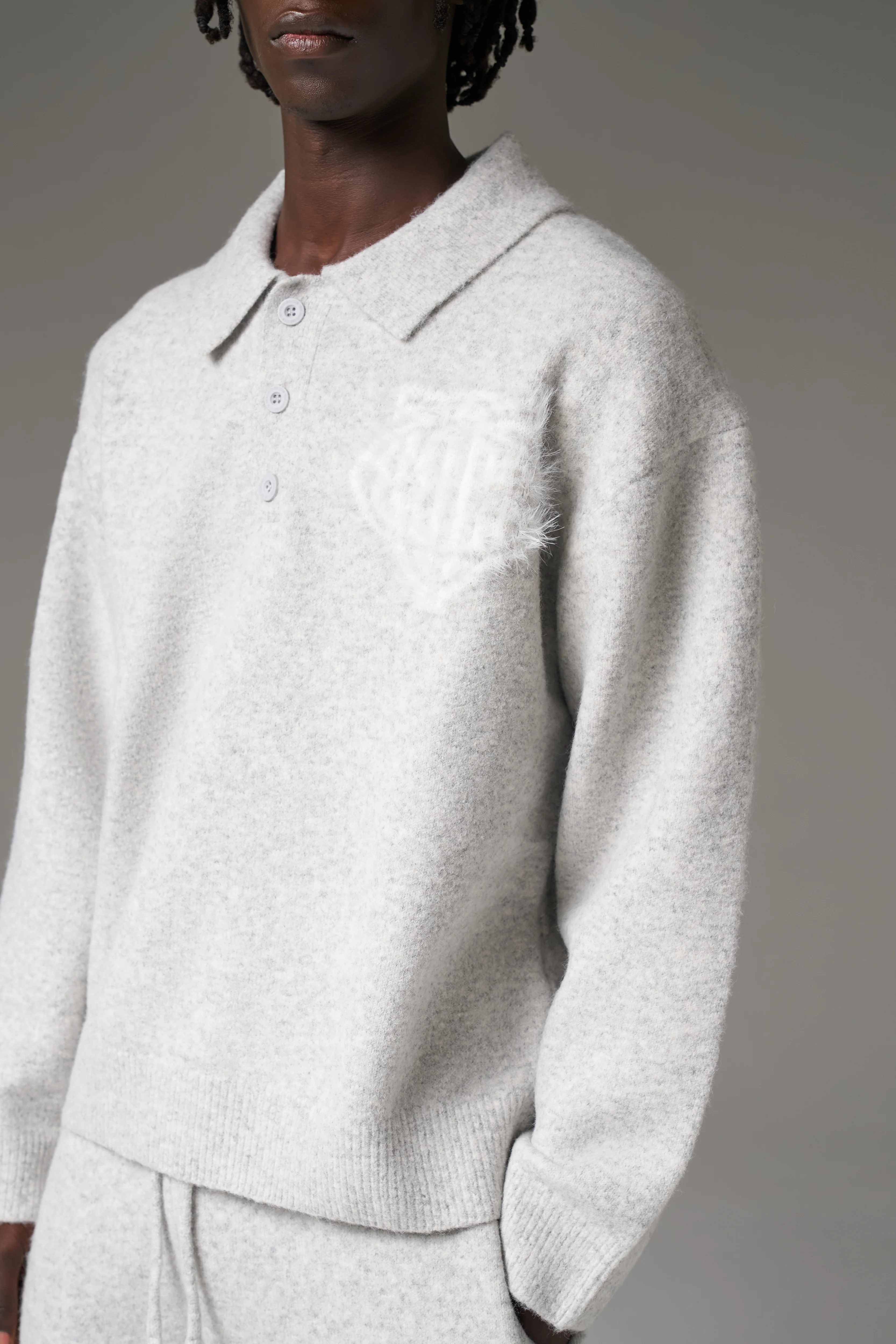 MONOGRAM FLUFFY KNIT POLO - GREY MARL - Image 5