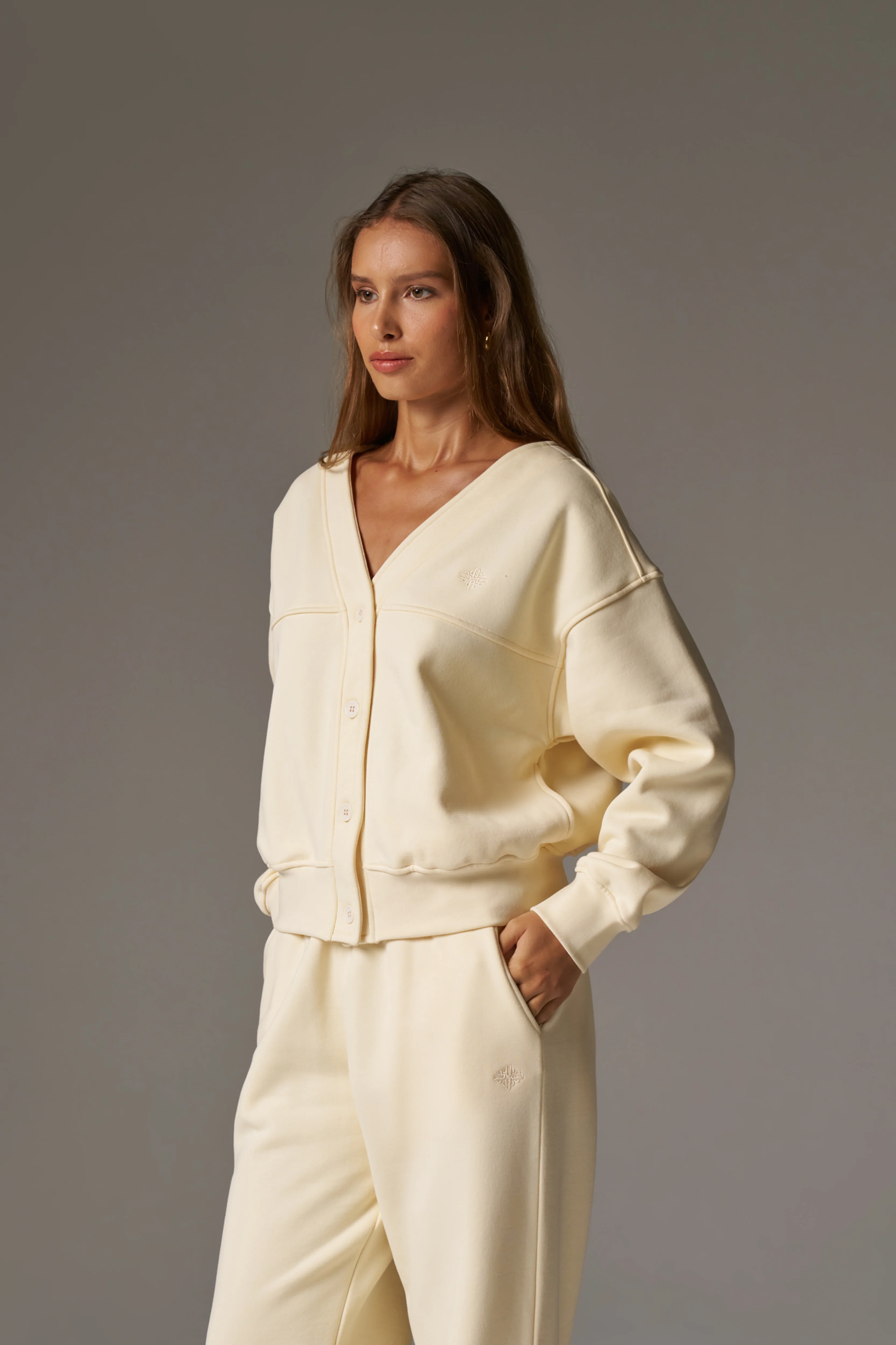 OVERSIZED JERSEY CARDIGAN - BUTTERMILK - Image 6