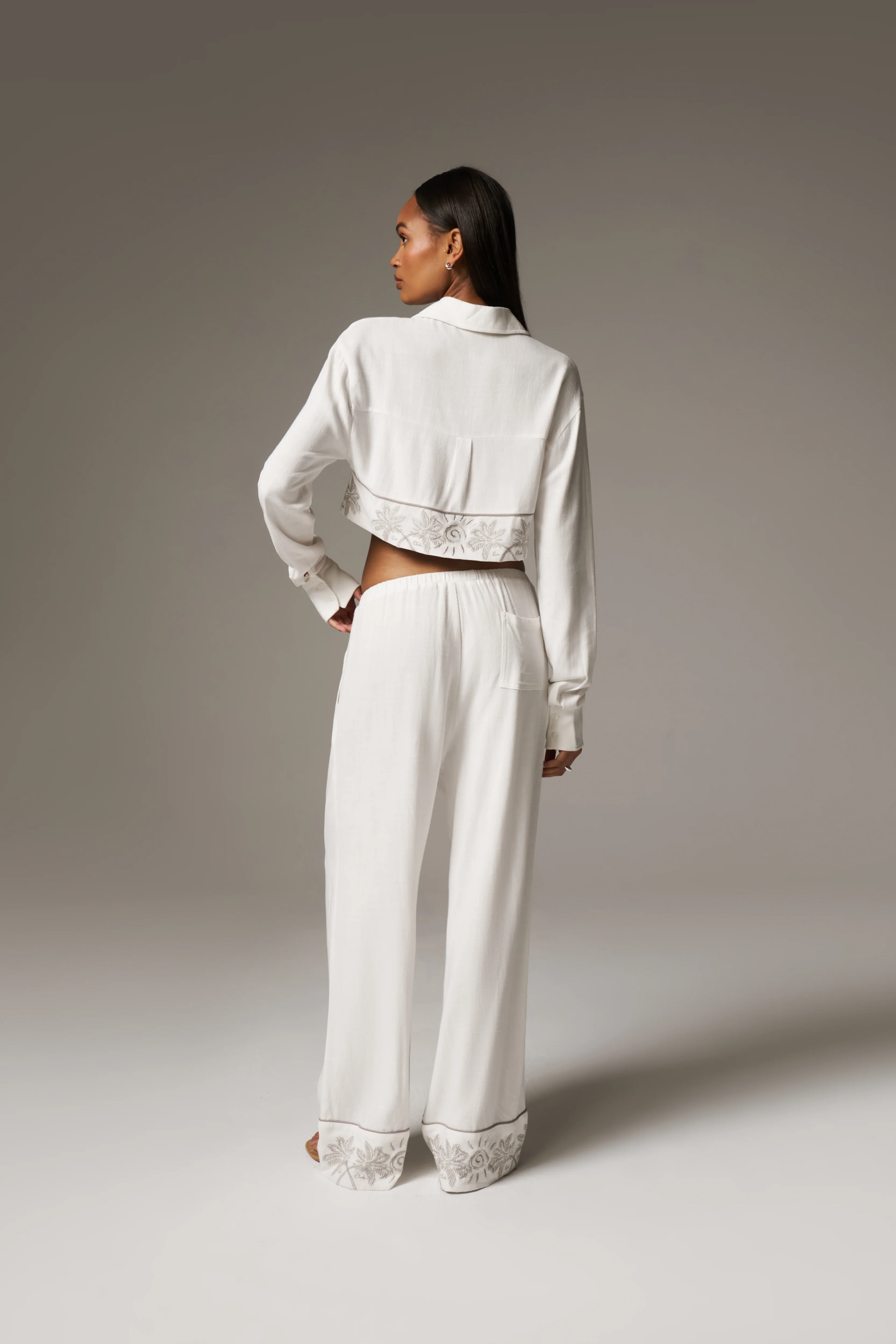 PALM EMBROIDERED CROPPED SHIRT - OFF WHITE - Image 8