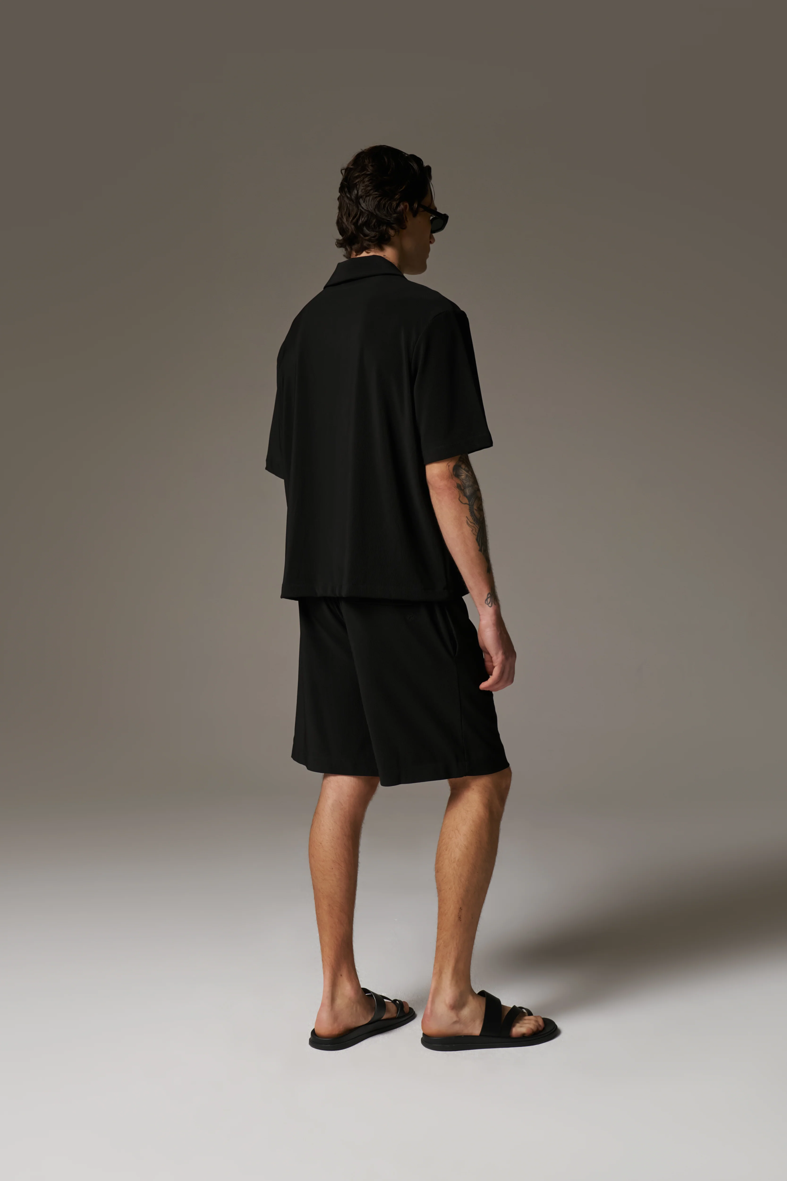 RIBBED SHORTS - BLACK - Image 6