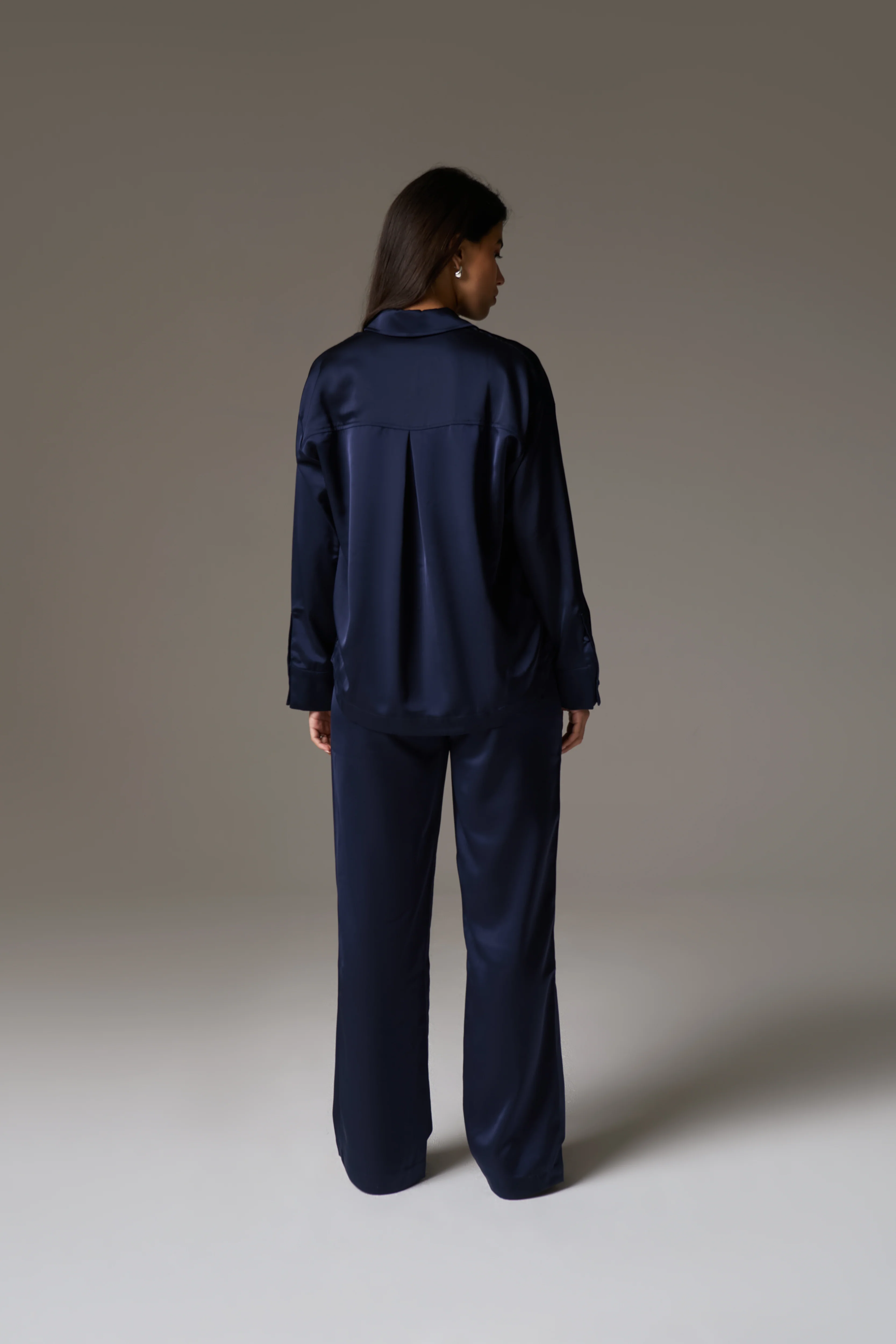 SATIN EMBLEM SHIRT - NAVY - Image 7