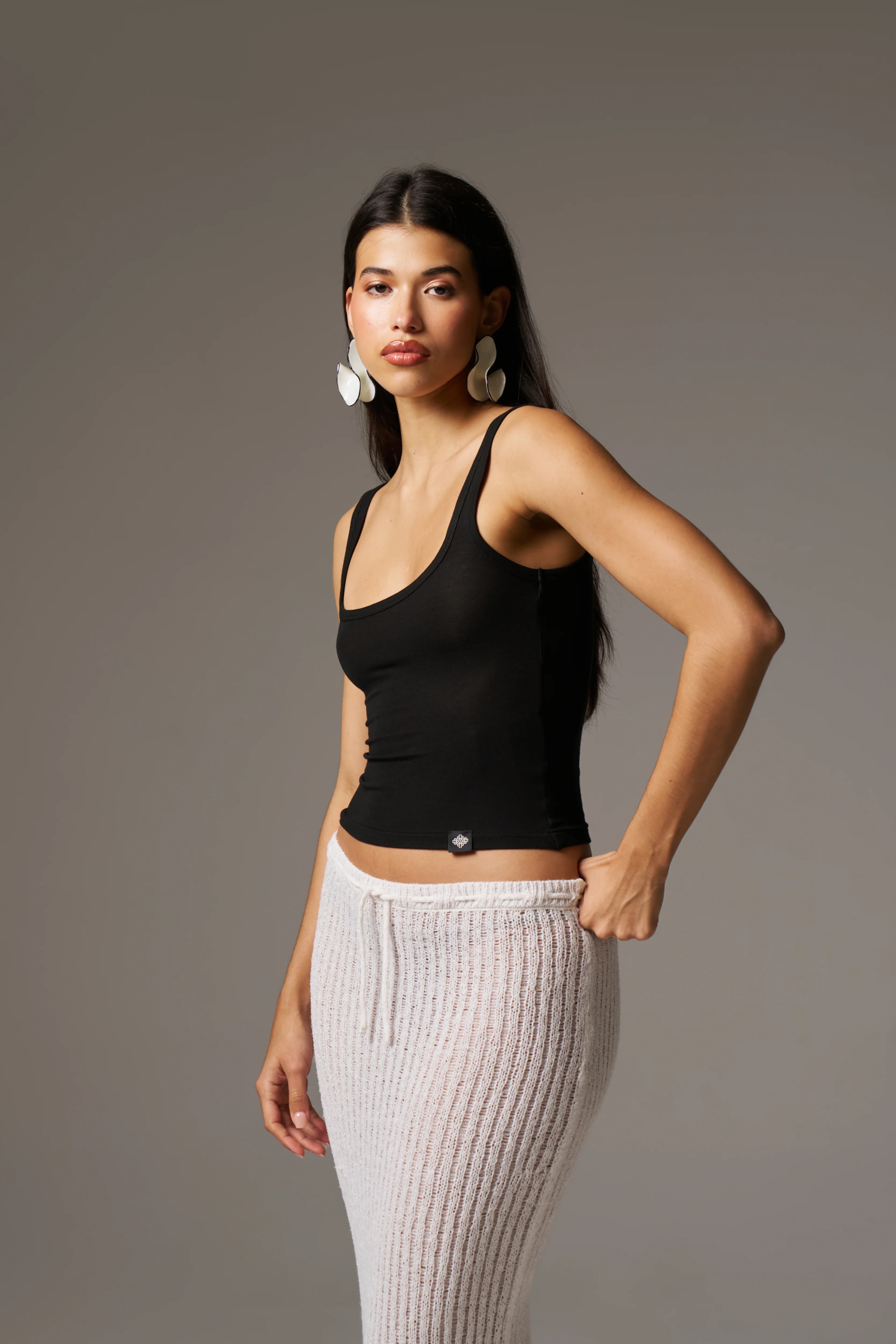 SLUB EMBLEM LABEL VEST TOP - BLACK - Image 6