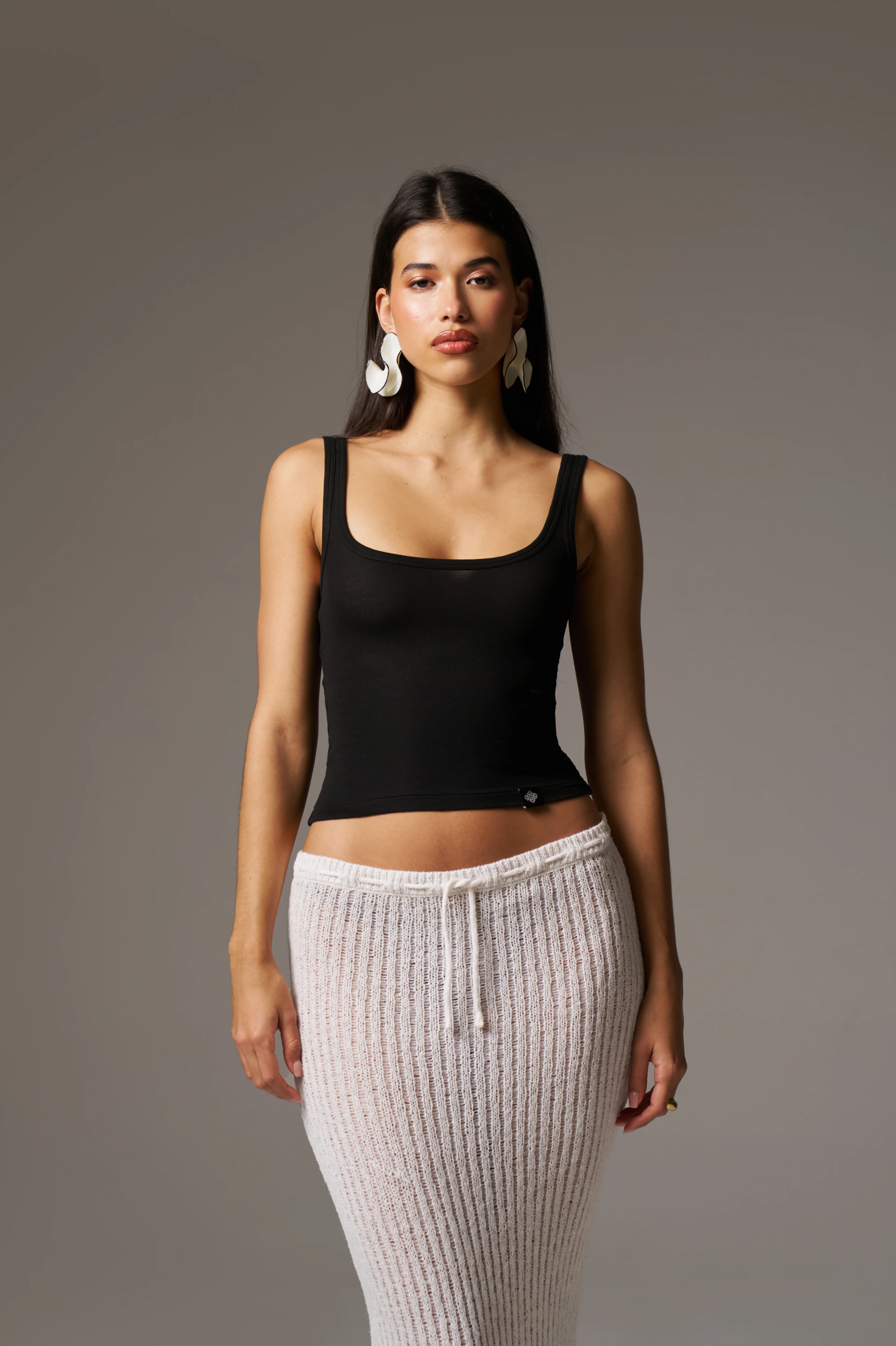 SLUB EMBLEM LABEL VEST TOP - BLACK - Image 8