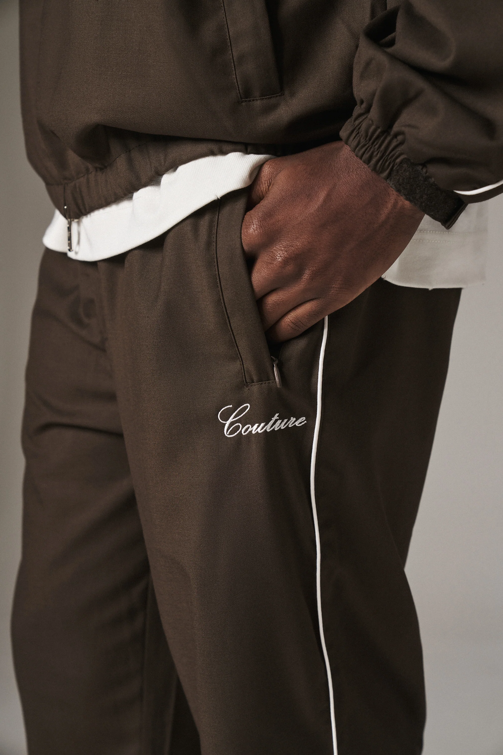 SMART PIPED TROUSERS - BROWN - Image 4