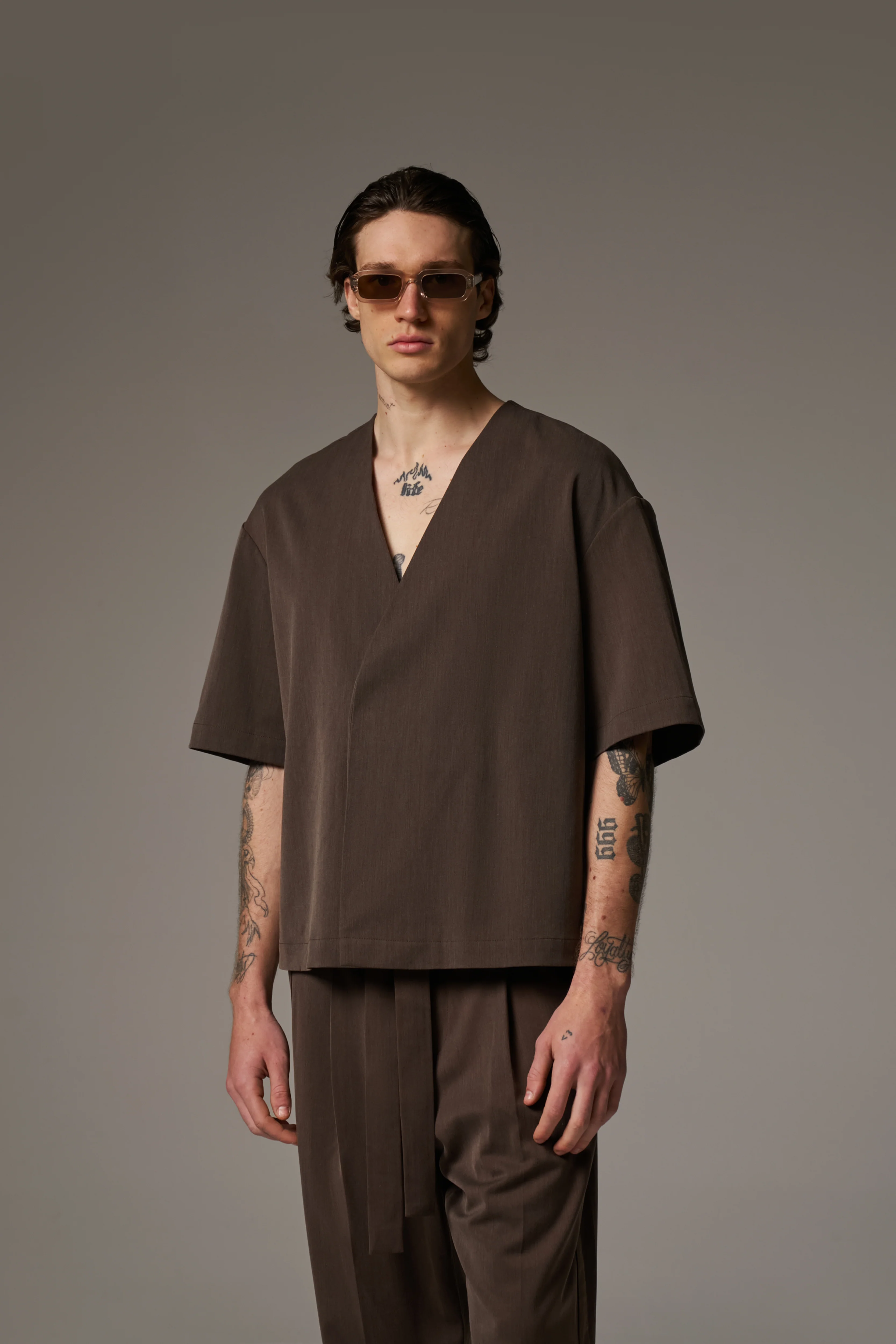 SMART WOVEN SHIRT - BROWN - Image 4