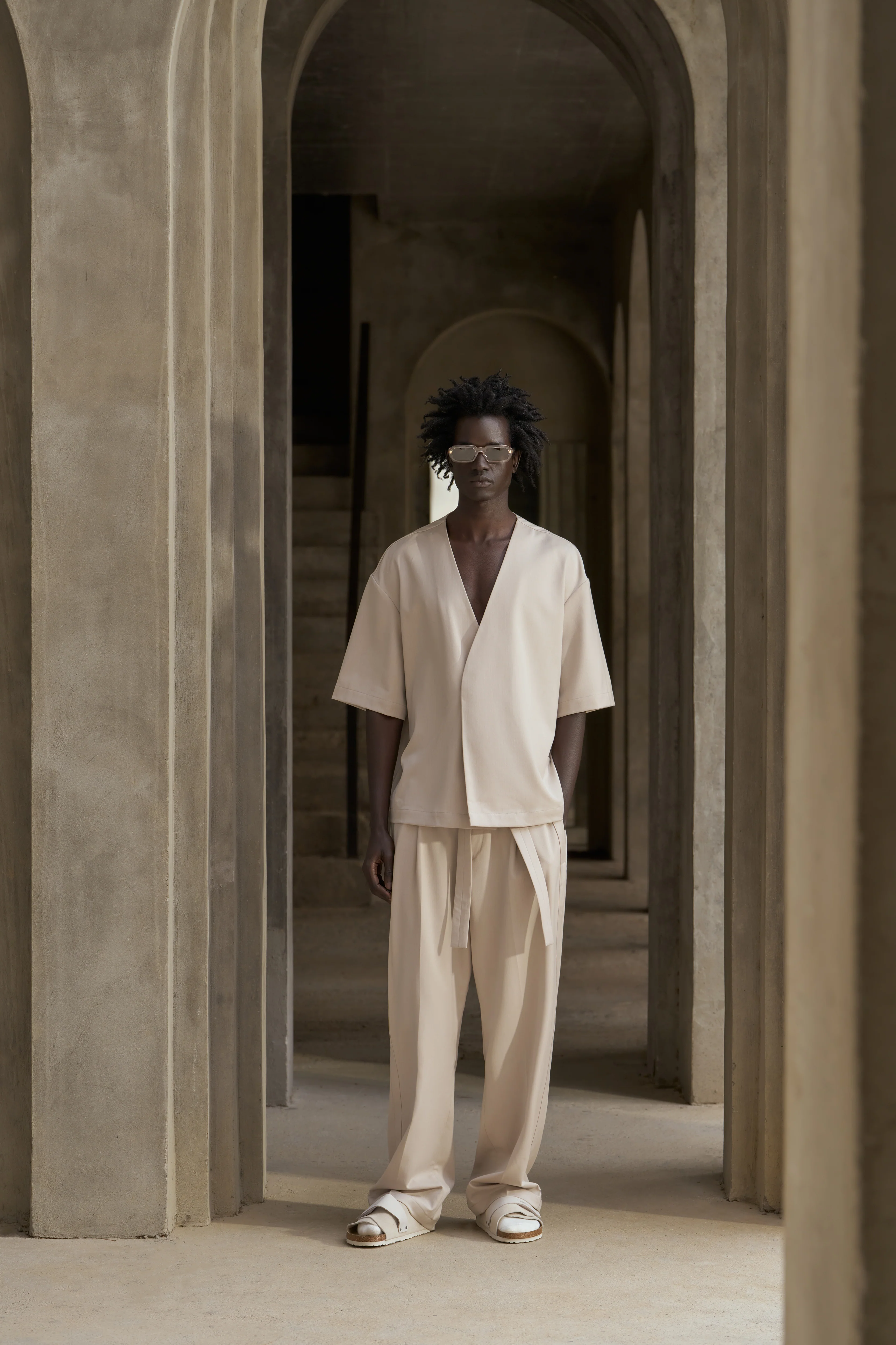 SMART WOVEN SHIRT - STONE - Image 3