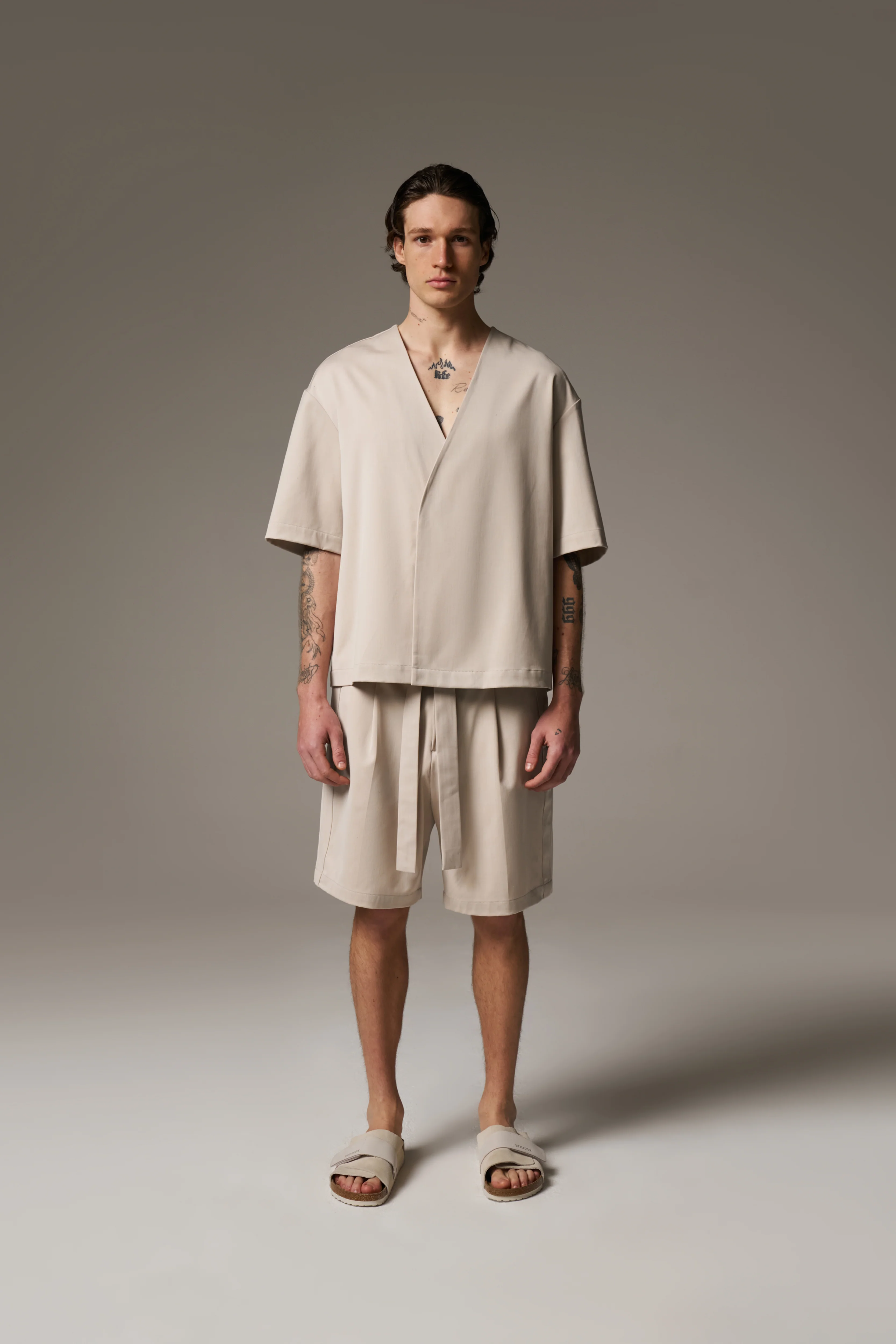 SMART WOVEN SHIRT - STONE - Image 6