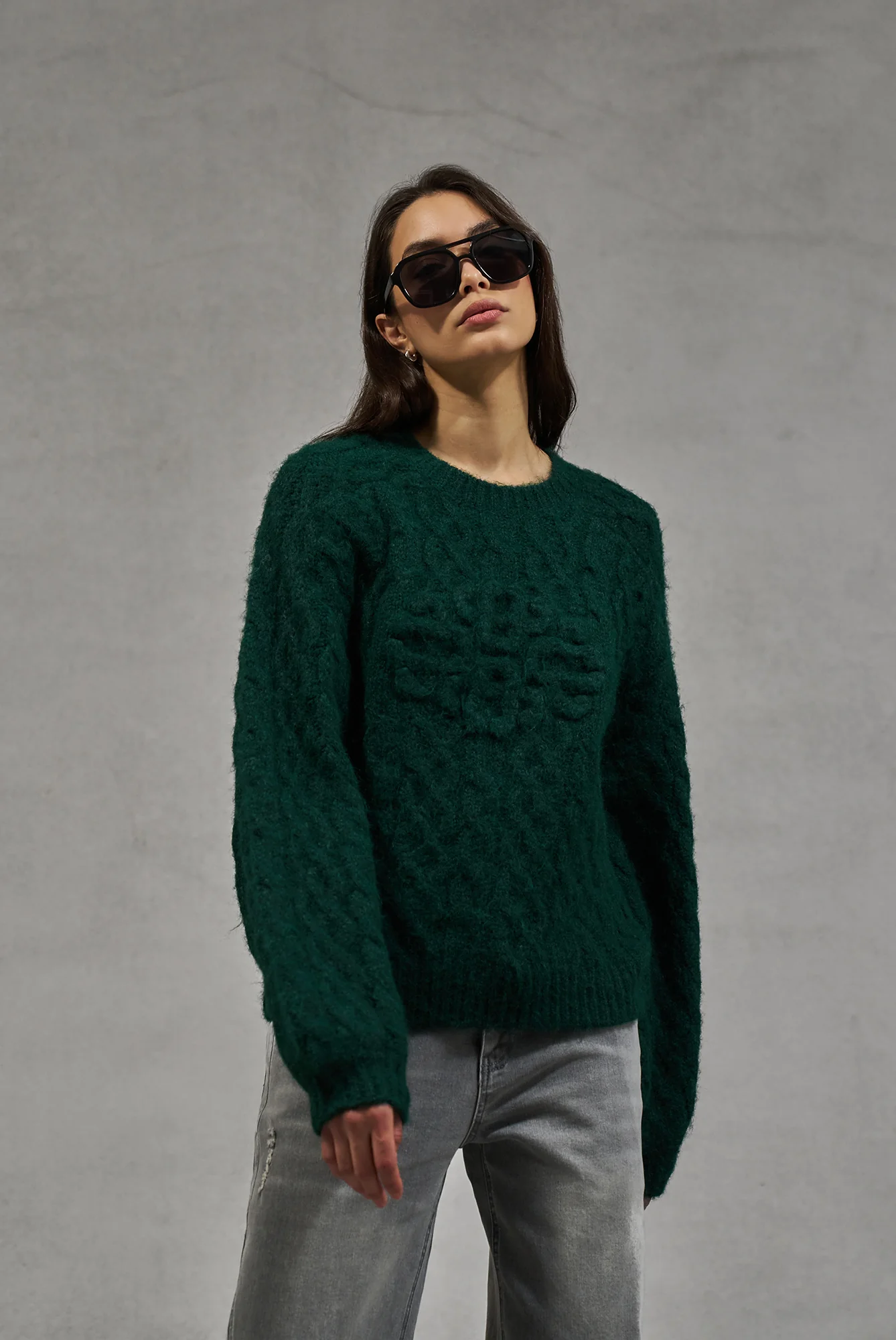 FLUFFY CABLE KNIT EMBLEM JUMPER - FOREST GREEN - Image 5