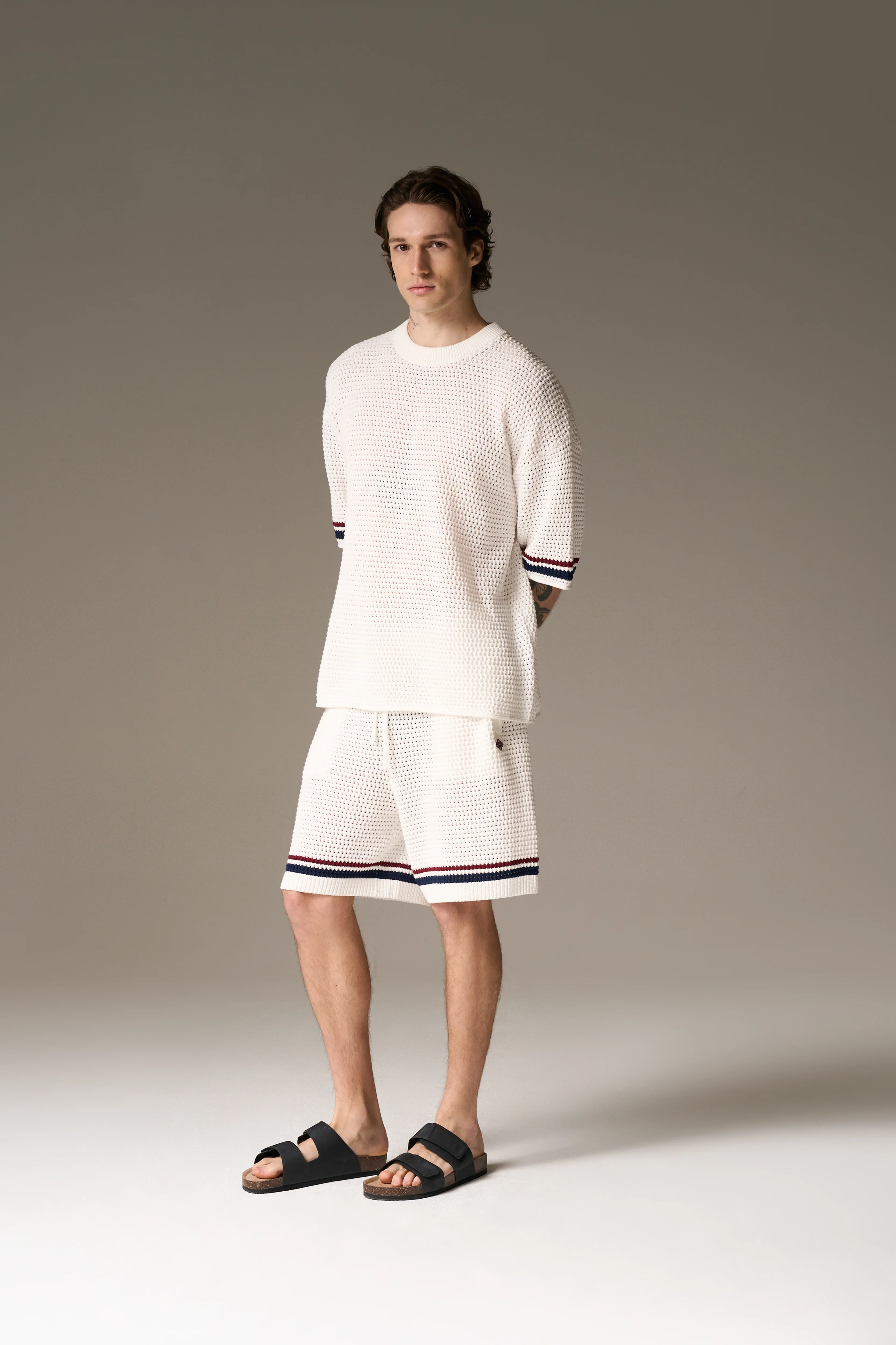 STRIPE CROCHET KNIT T-SHIRT - BURGUNDY - Image 10