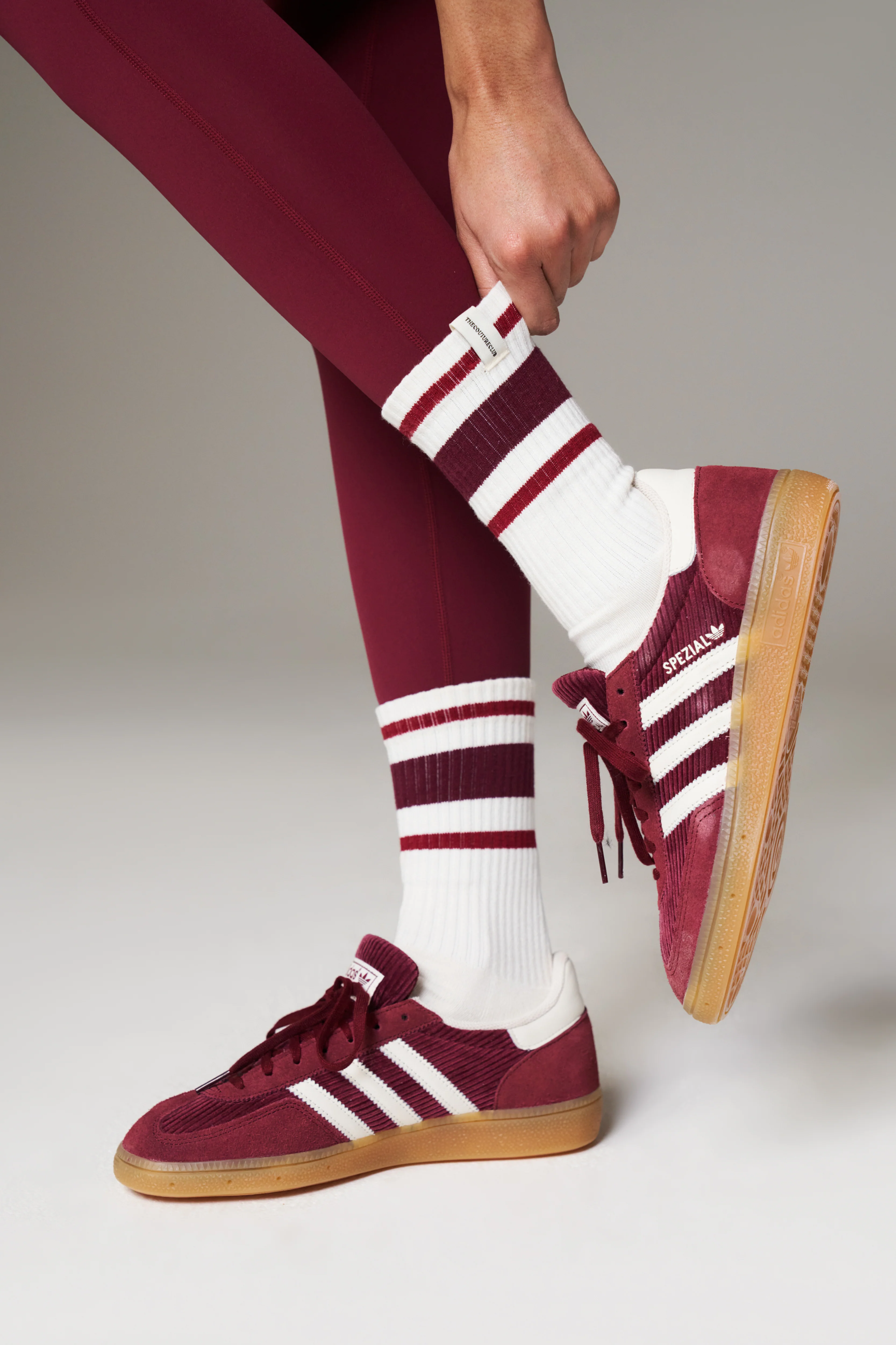 STRIPED BRANDED LABEL SOCK - BURGUNDY - Image 4