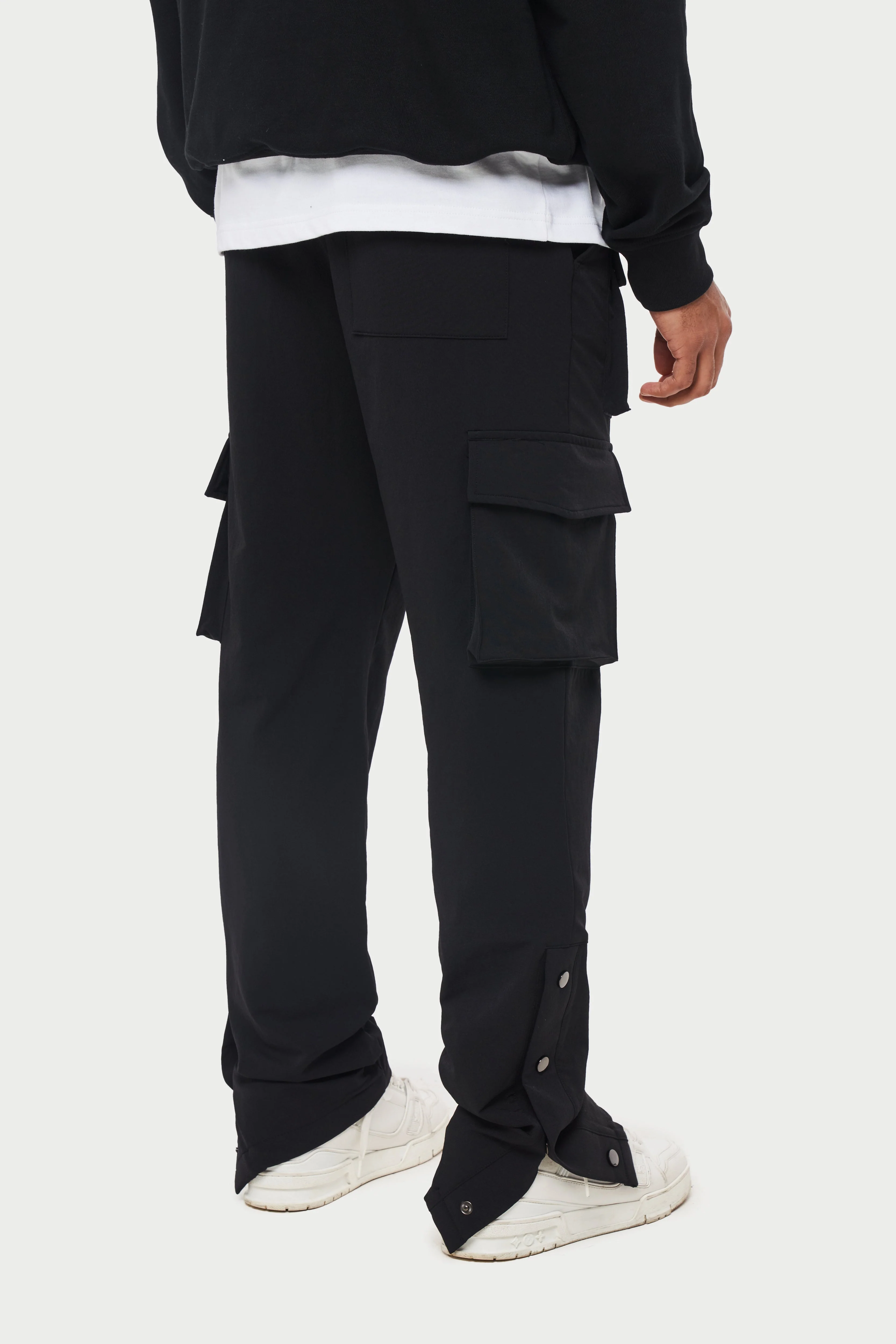 TECHNICAL STRETCH POPPER DETAIL CARGO PANTS - BLACK - Image 5