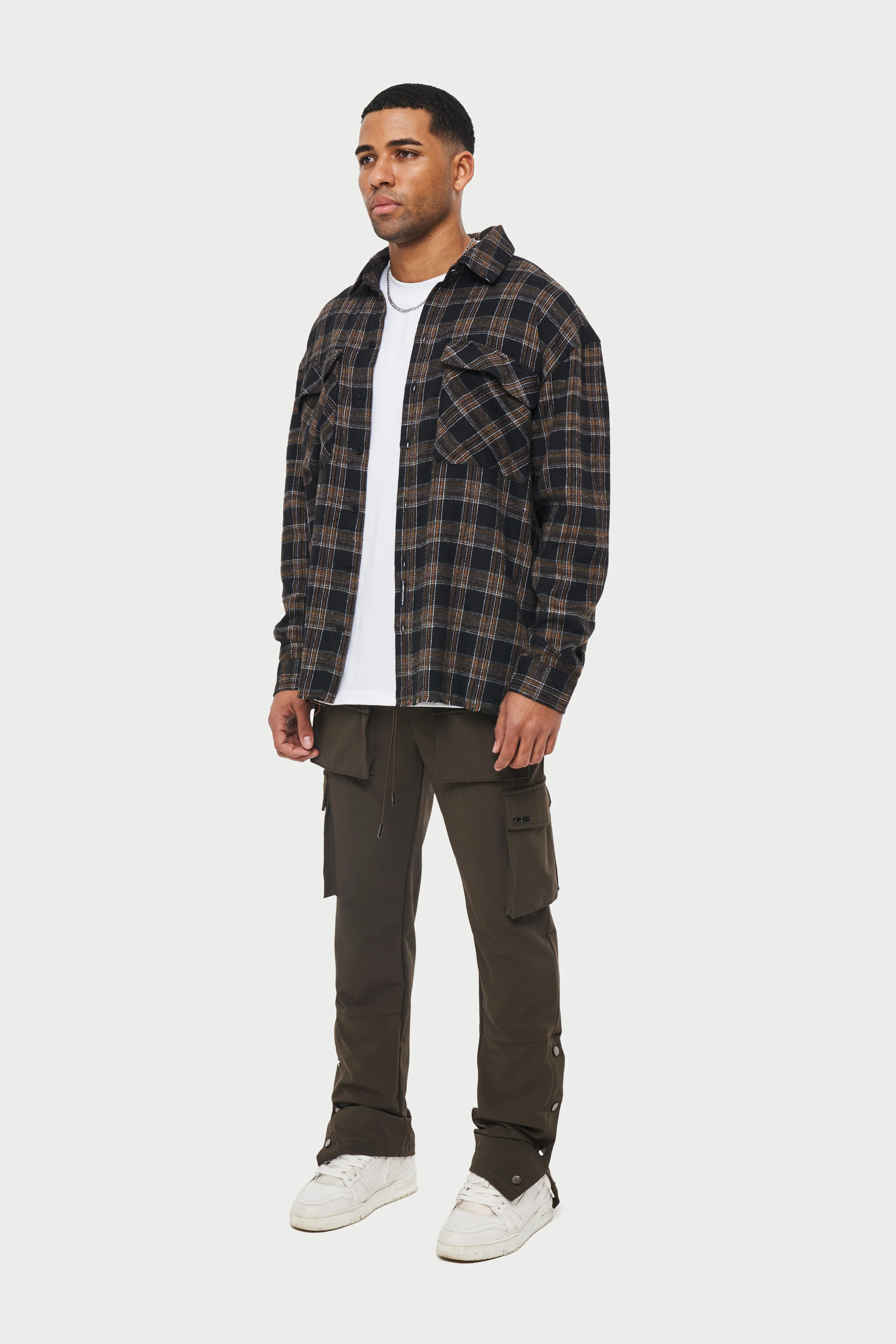 TECHNICAL STRETCH POPPER DETAIL CARGO PANTS - MOCHA - Image 8