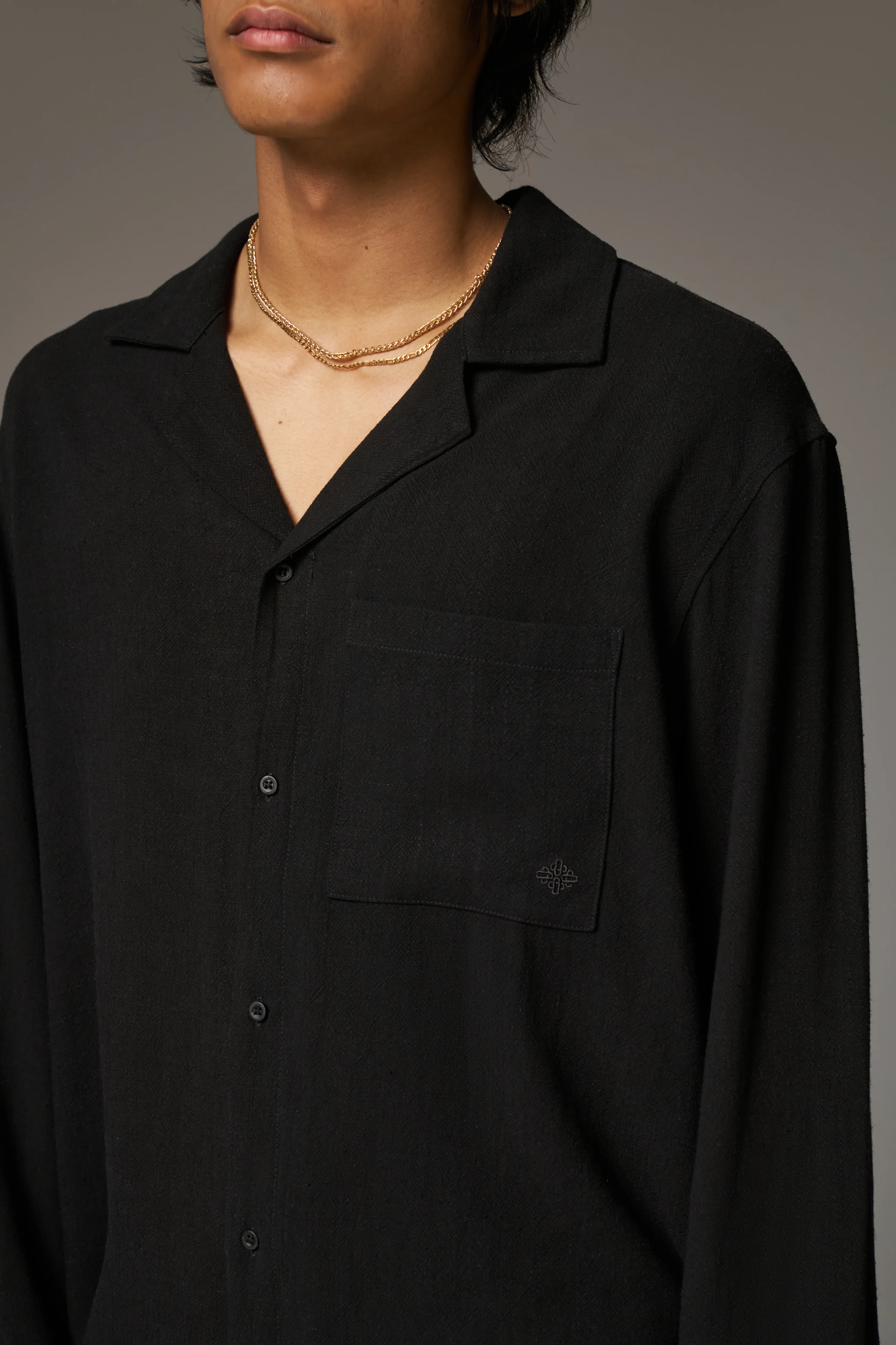 TEXTURED WOVEN SHIRT - BLACK - Image 4