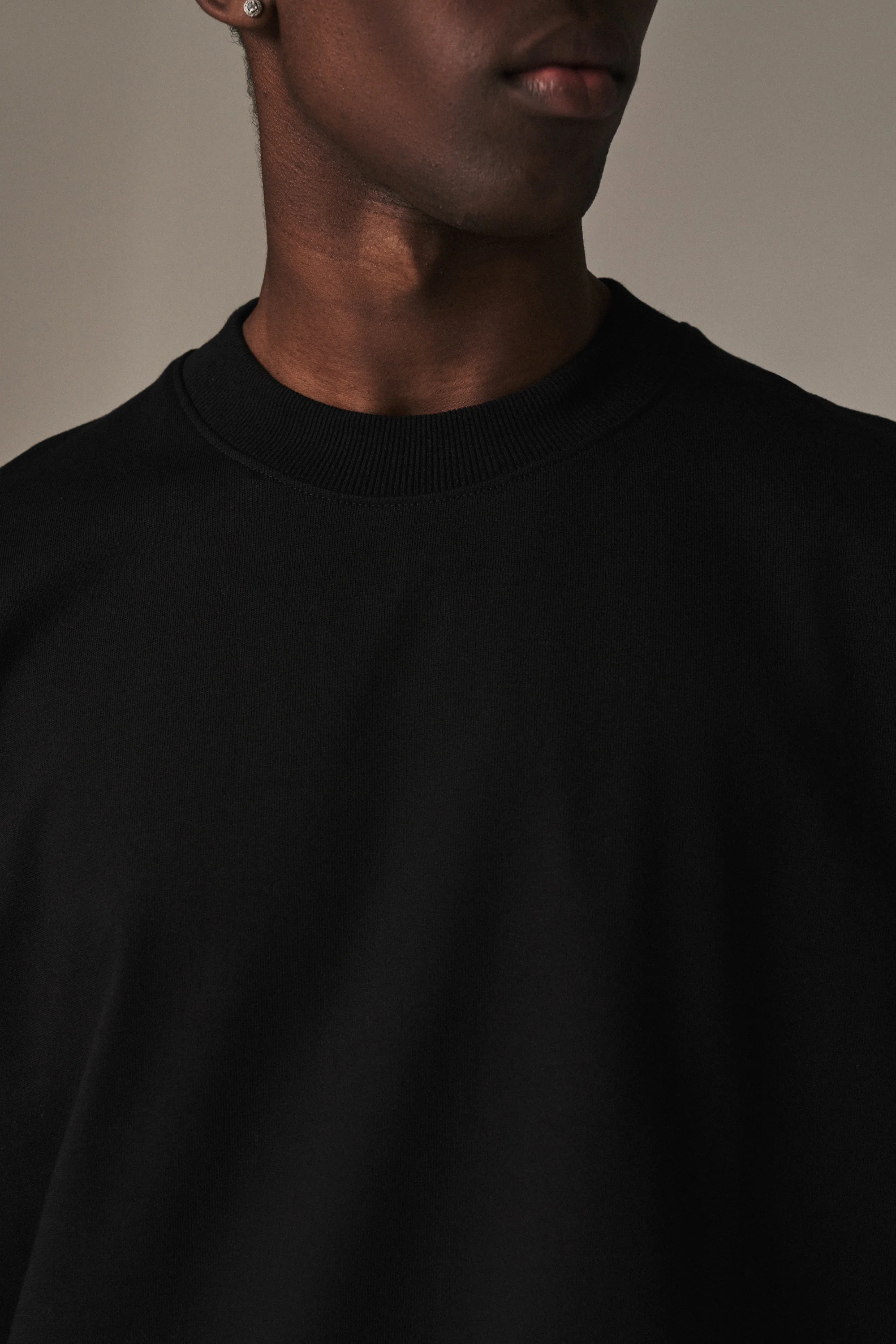 SUPER HEAVYWEIGHT BLANK T-SHIRT - BLACK - Image 4