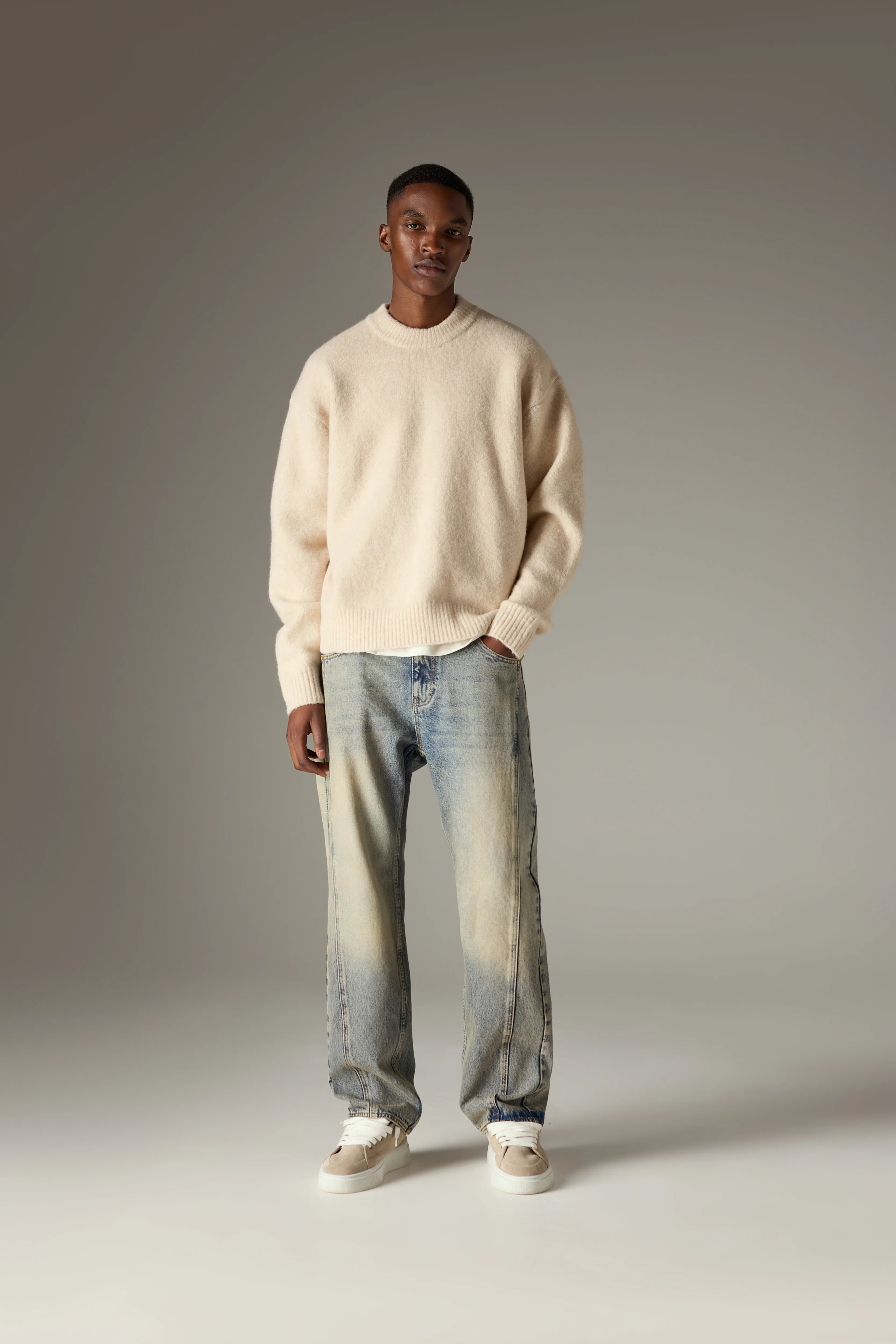 COPYRIGHT BRUSHED KNIT JUMPER - OFF WHITE - Image 3
