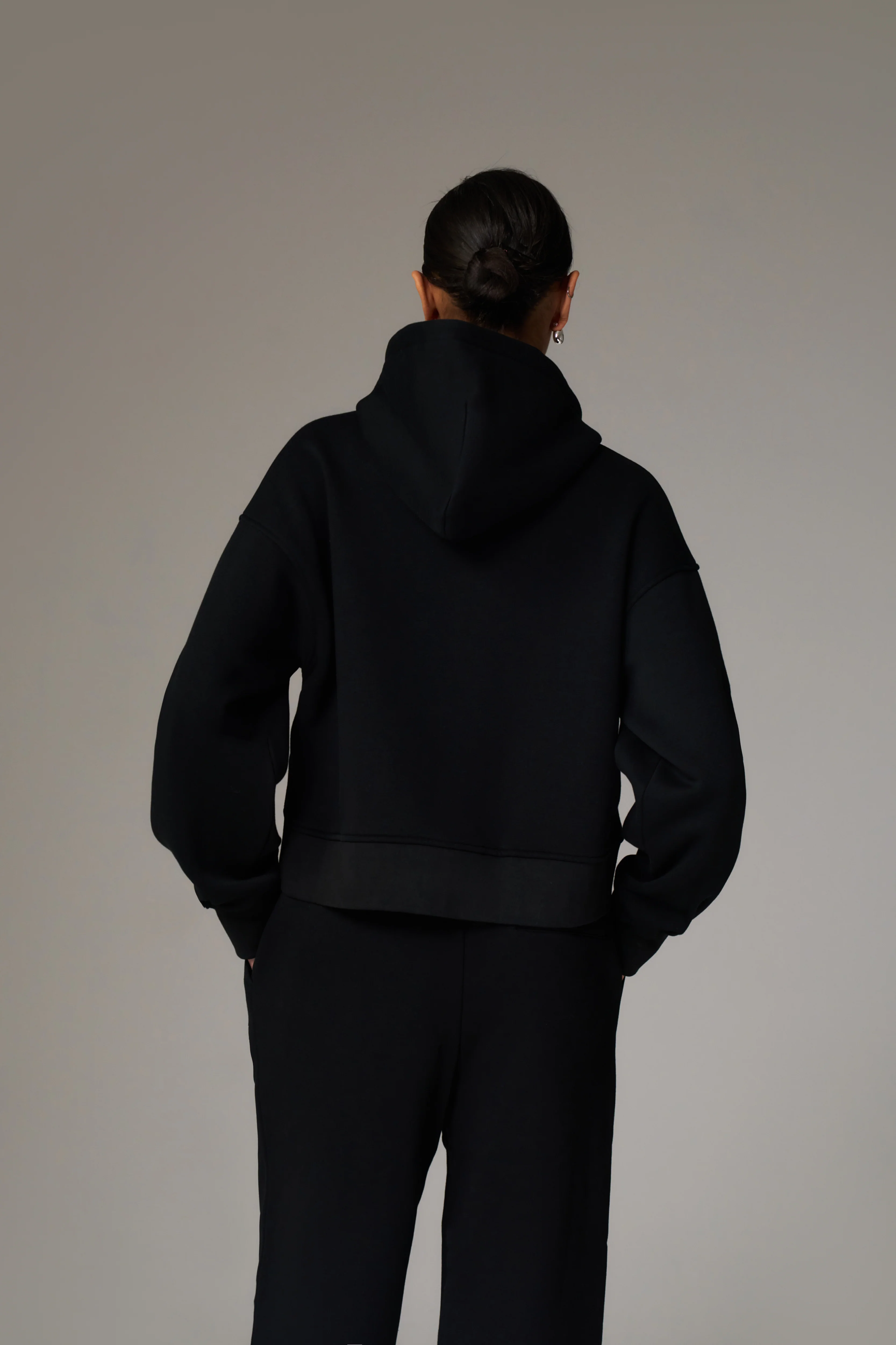 CTRE CROPPED ZIP THROUGH HOODIE - BLACK - Image 6