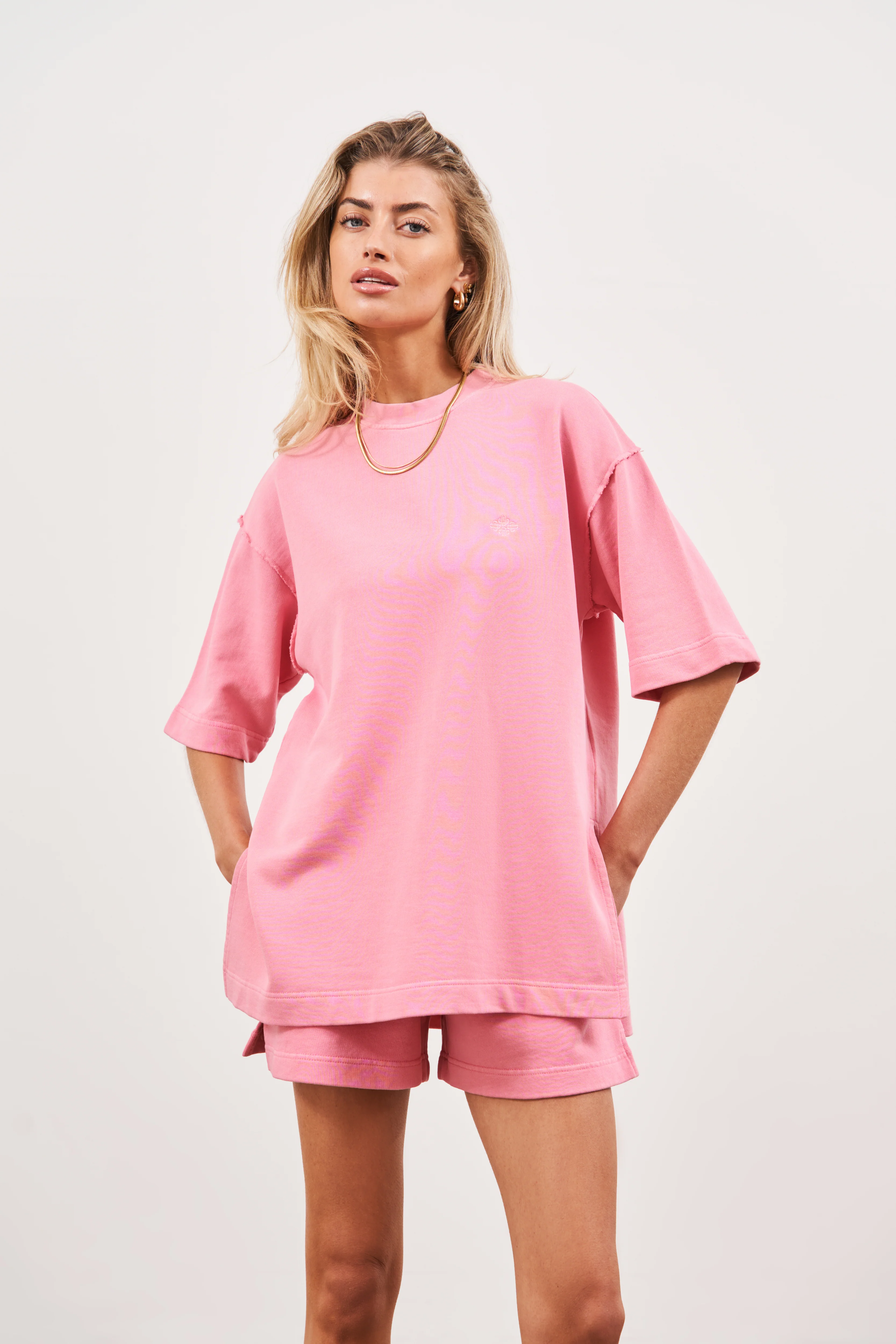 EMBLEM OVERSIZED T-SHIRT - PINK - Image 2