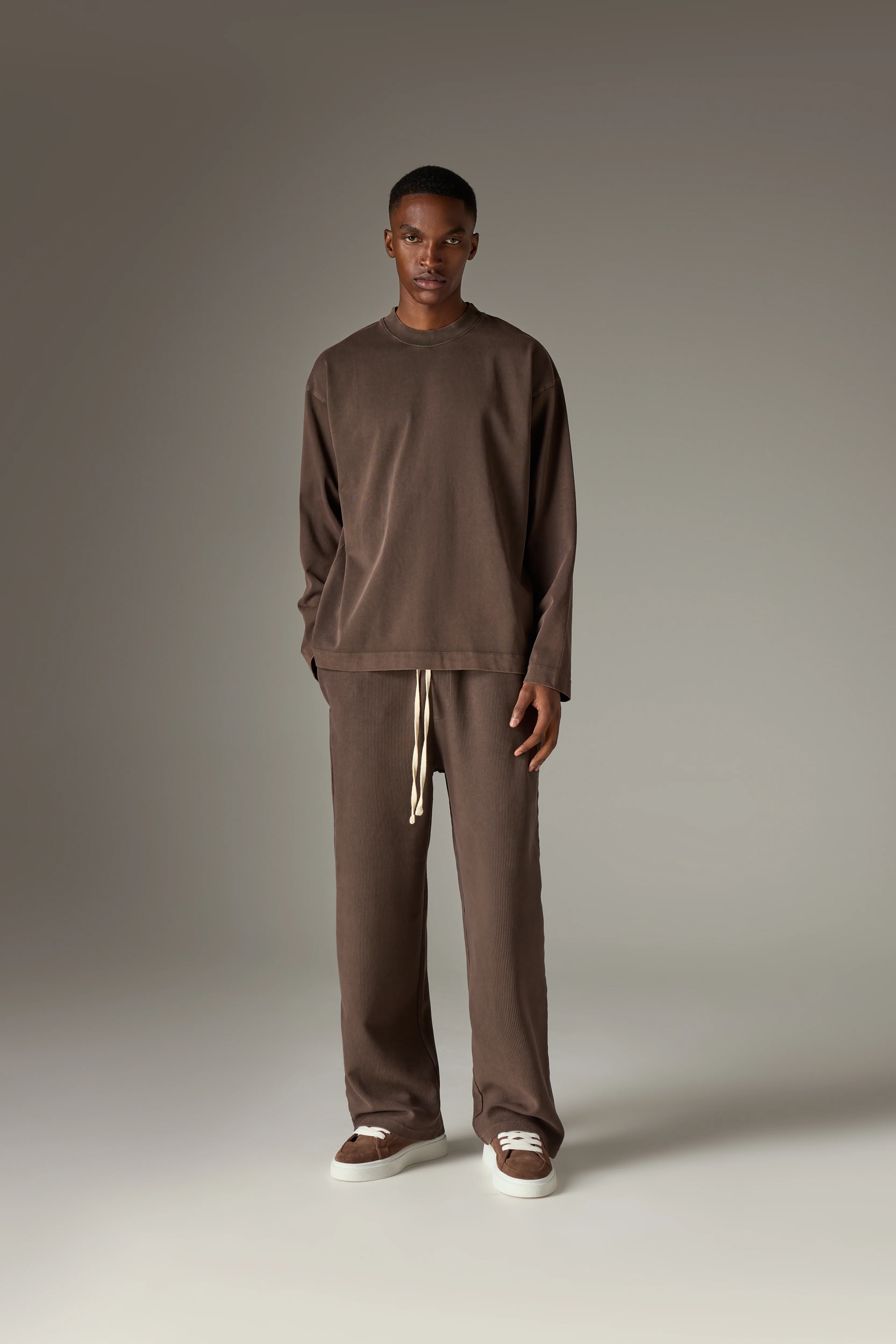 WASHED LONG SLEEVE T-SHIRT - BROWN - Image 3